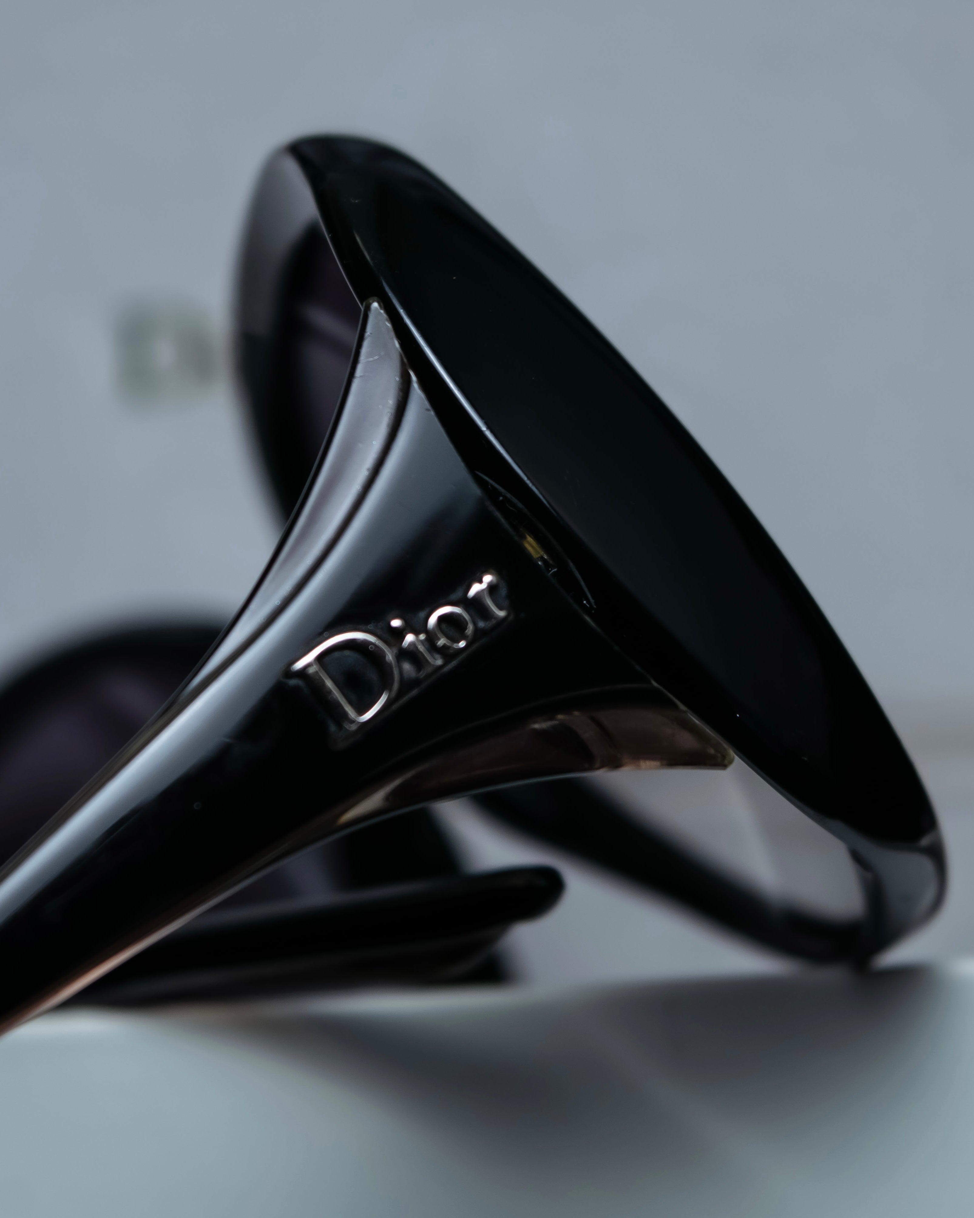 “Dior” Butterfly flame curved surface sunglasses