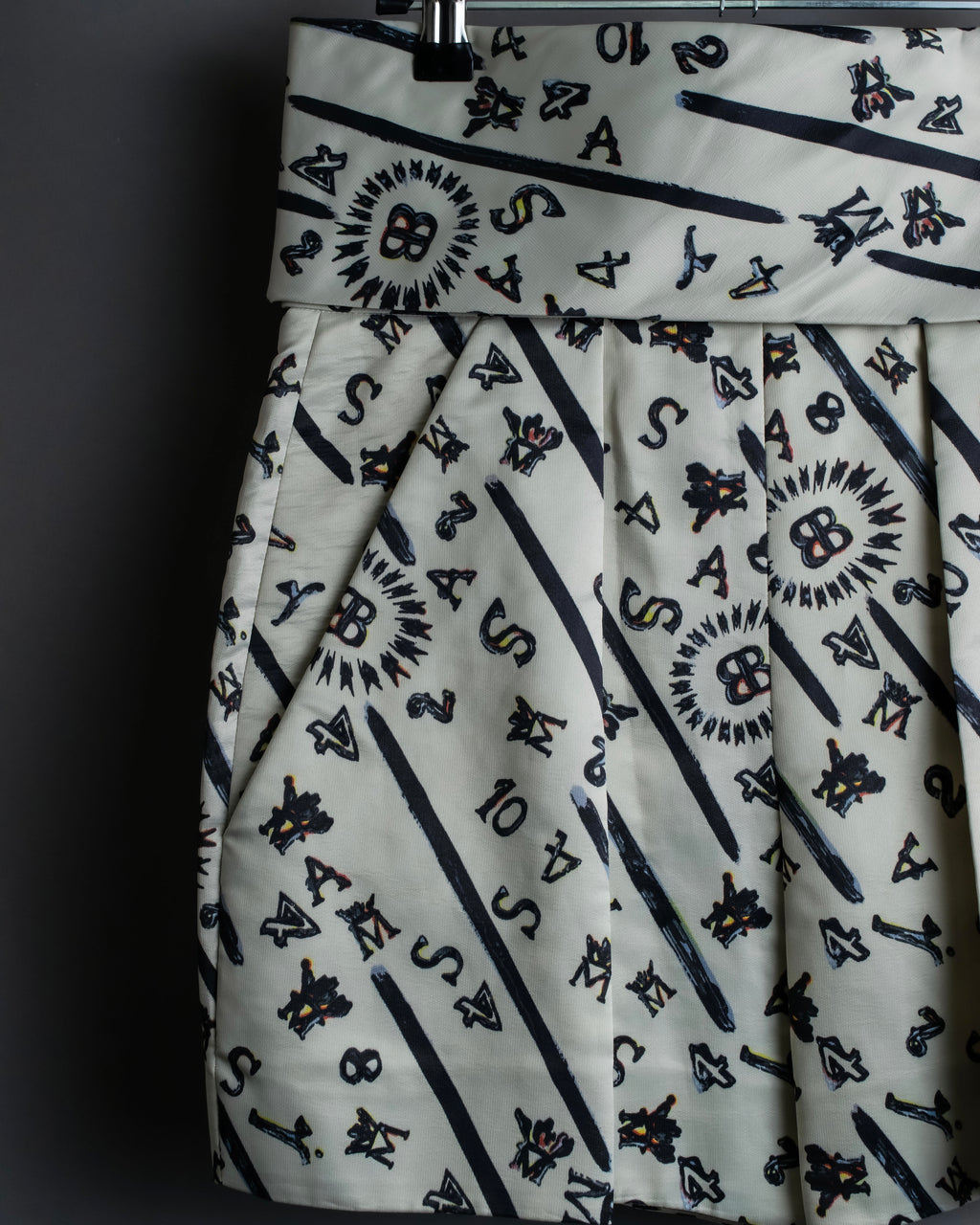 “BALENCIAGA” Number pattern designed shorts