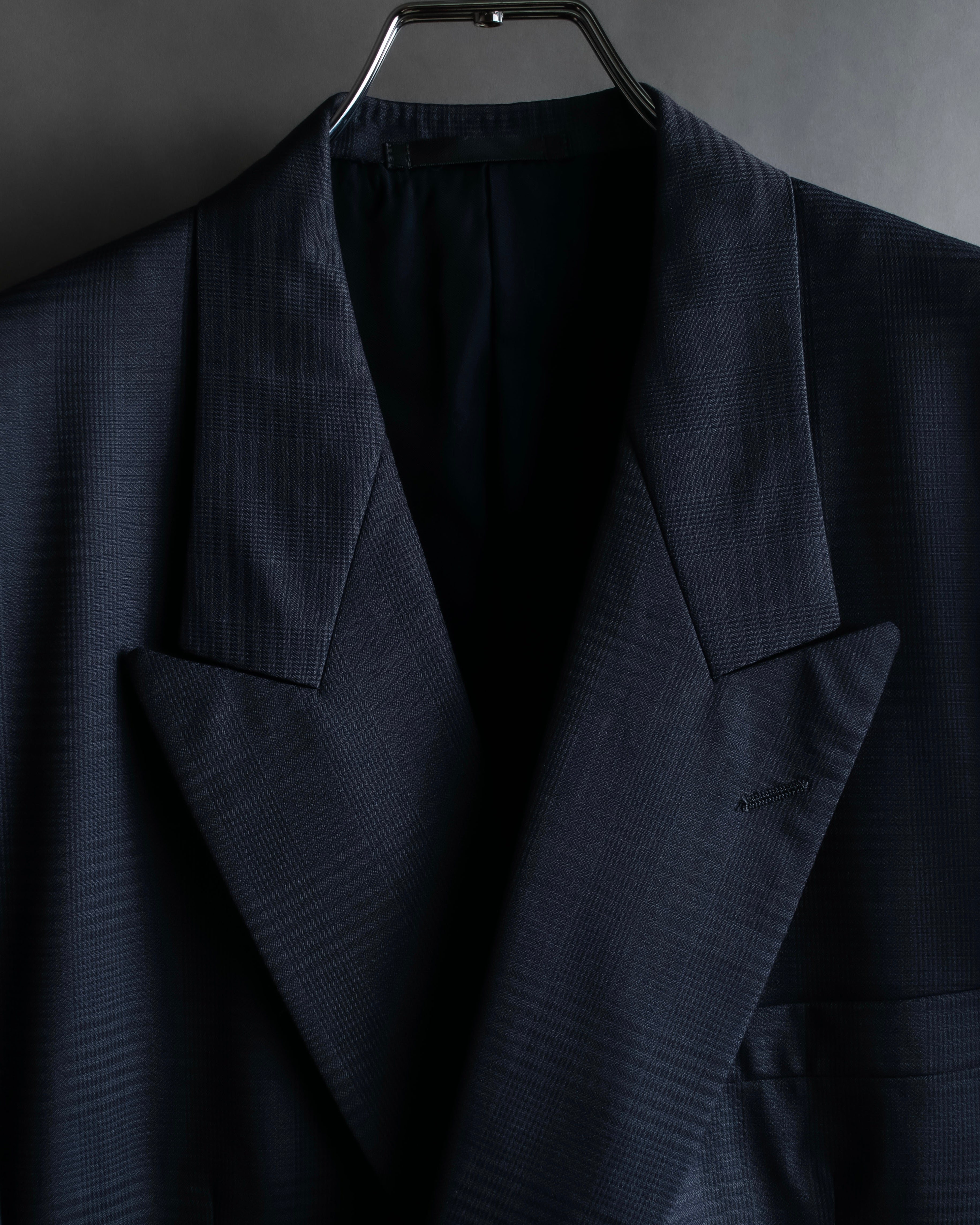 "CHRISTIAN DIOR MONSIEUR"
Shadow check pattern structured set up