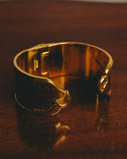 “GUCCI” 90’s-00’s Lizard-embossed leather horsebit cuff bracelet