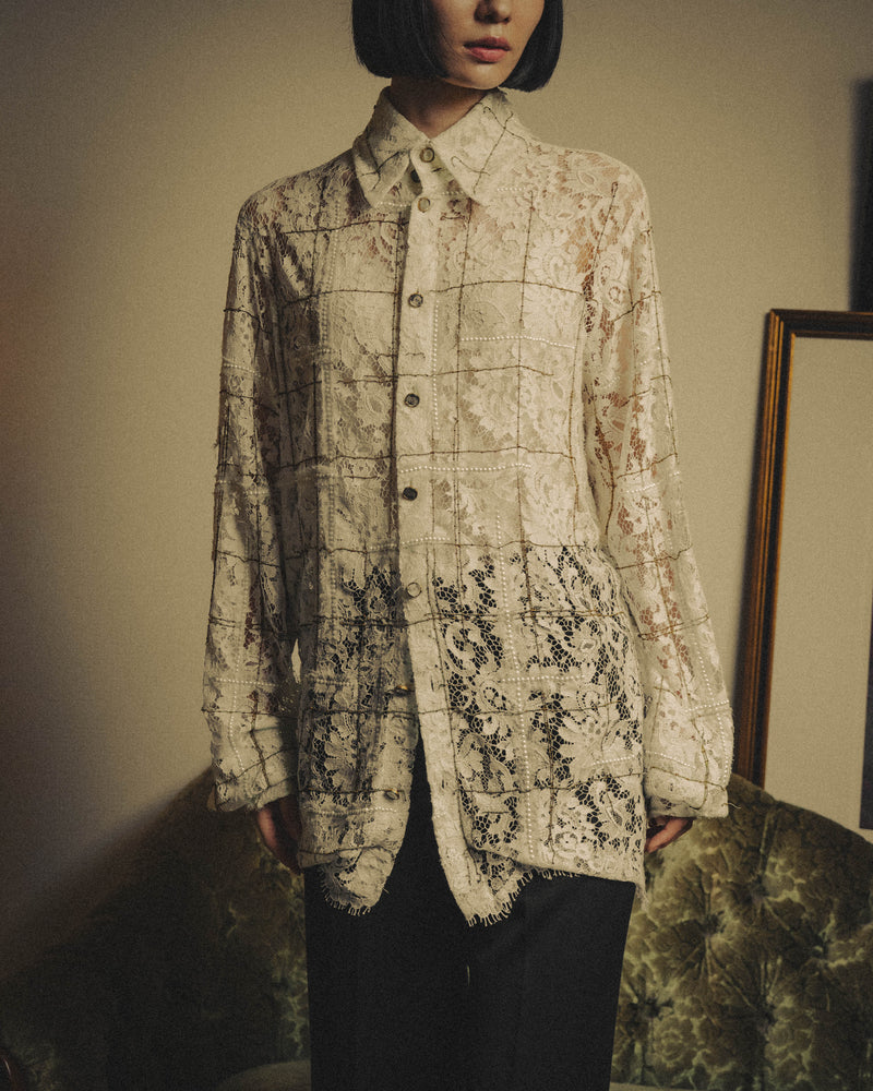 -SPECIAL- "CHANEL" 10's-20's Embellished floral lace and pearl check oversized shirt