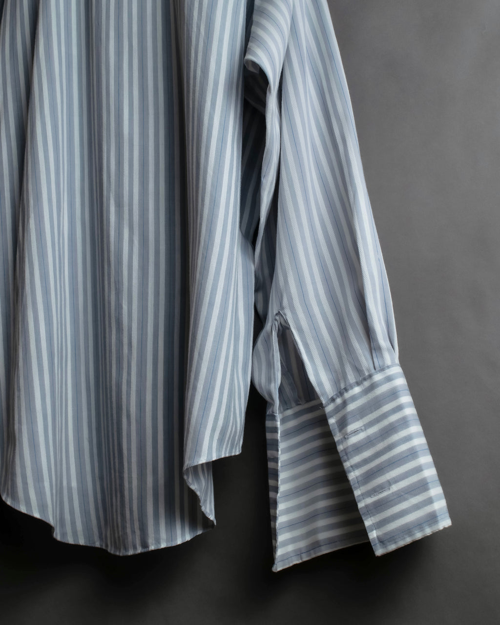 "Vintage multi-stripe pattern shirt"