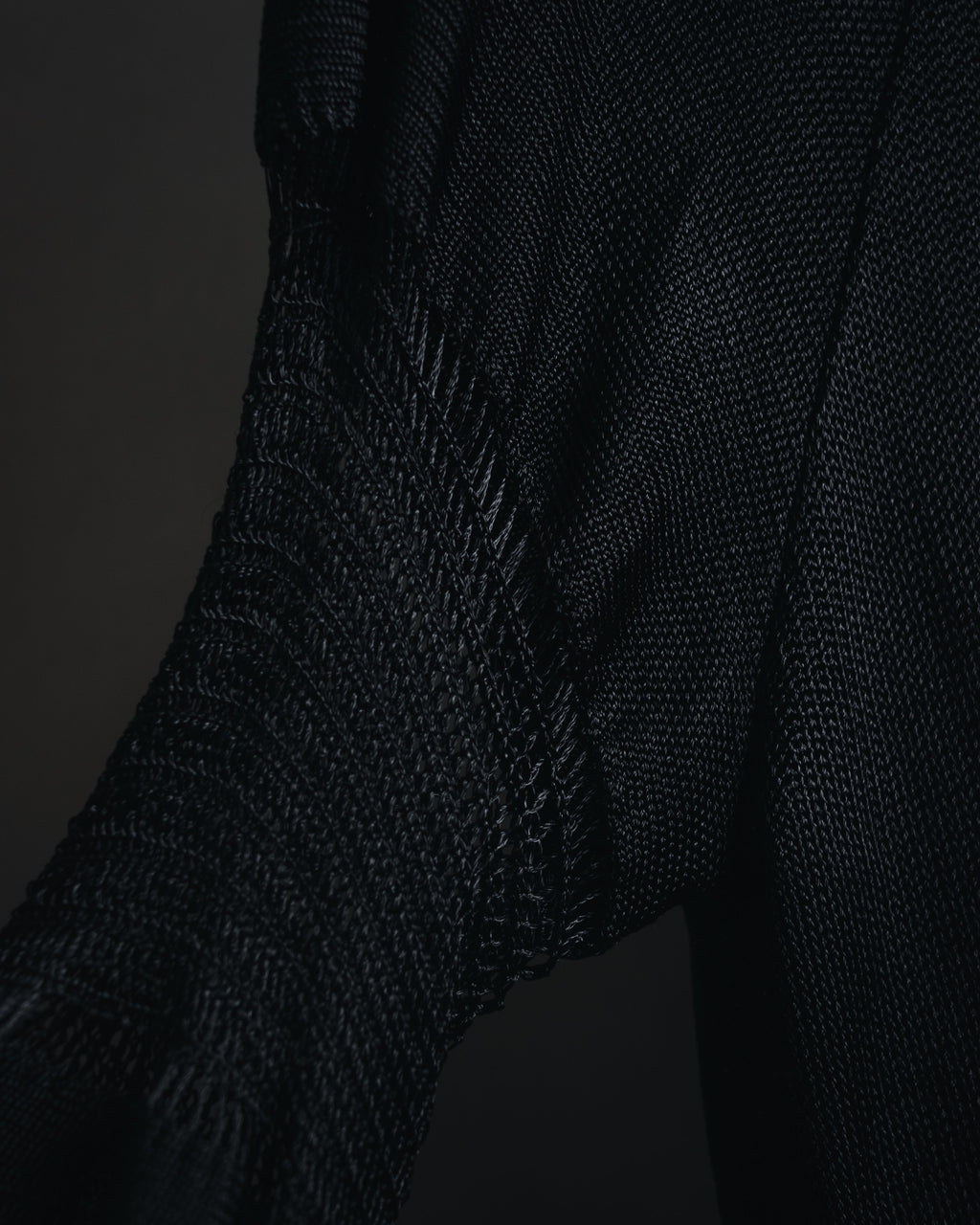 "Christian Dior BOUTIQUE" 2007’s draped viscose mesh-panel pullover