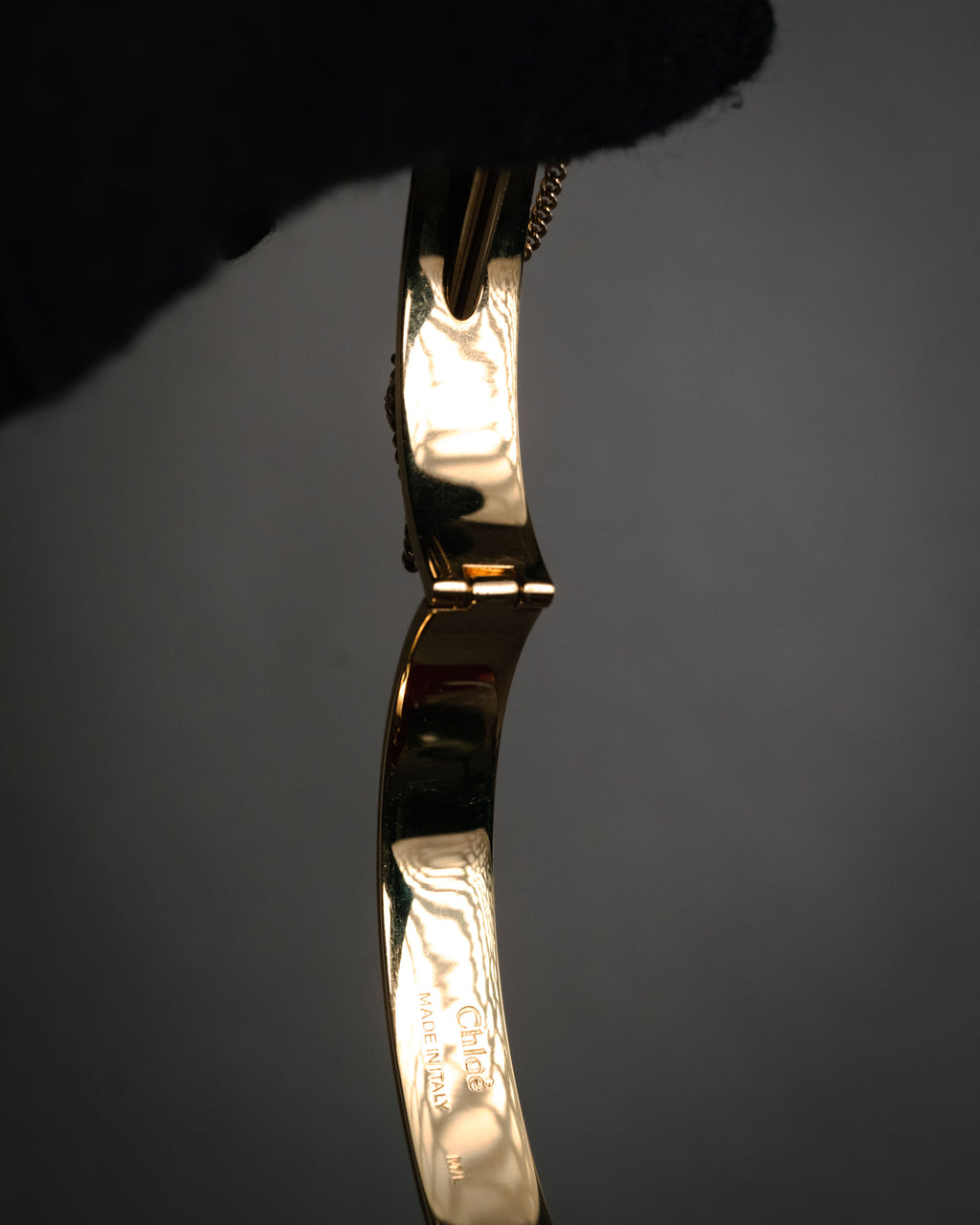 “Chloe” 2010’s crystal sphere chain bangle