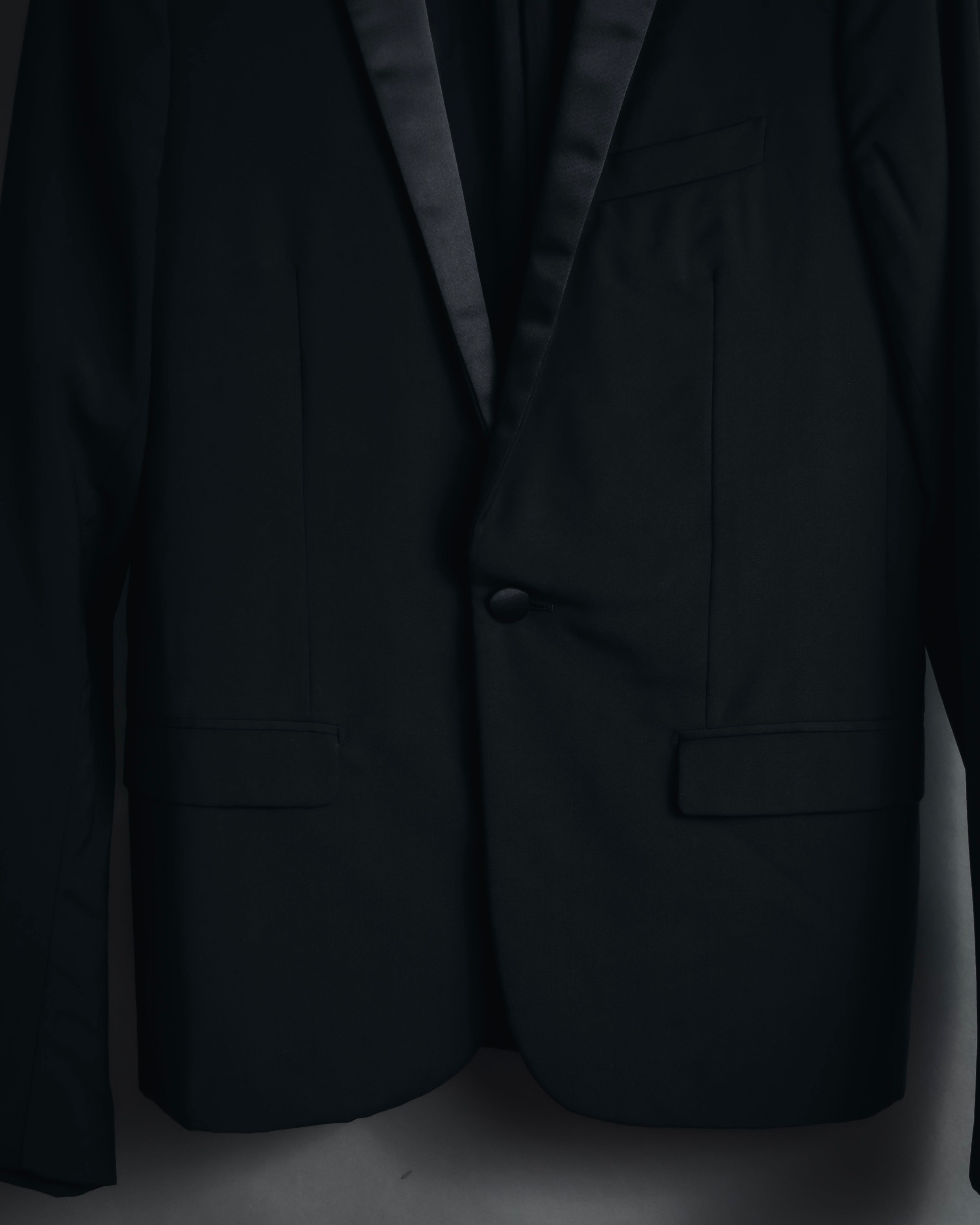 "Dior Homme" Chris Van Assche design satin lapel tuxedo set up