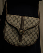 "GUCCI" 1970-80's Clasp design GG logo pattern shoulder bag