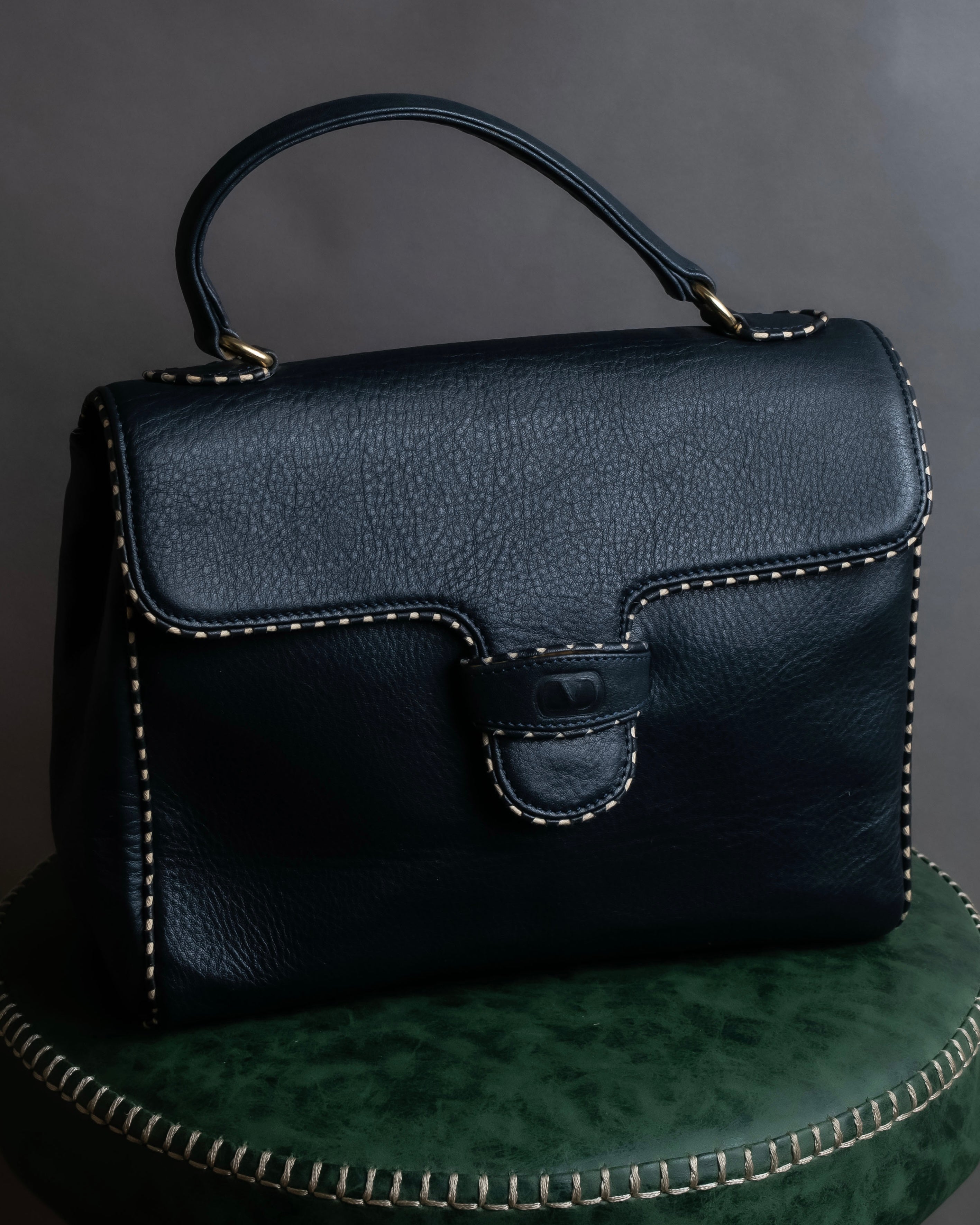 "Valentino Garavani" Saddle stitch design grain leather hand bag