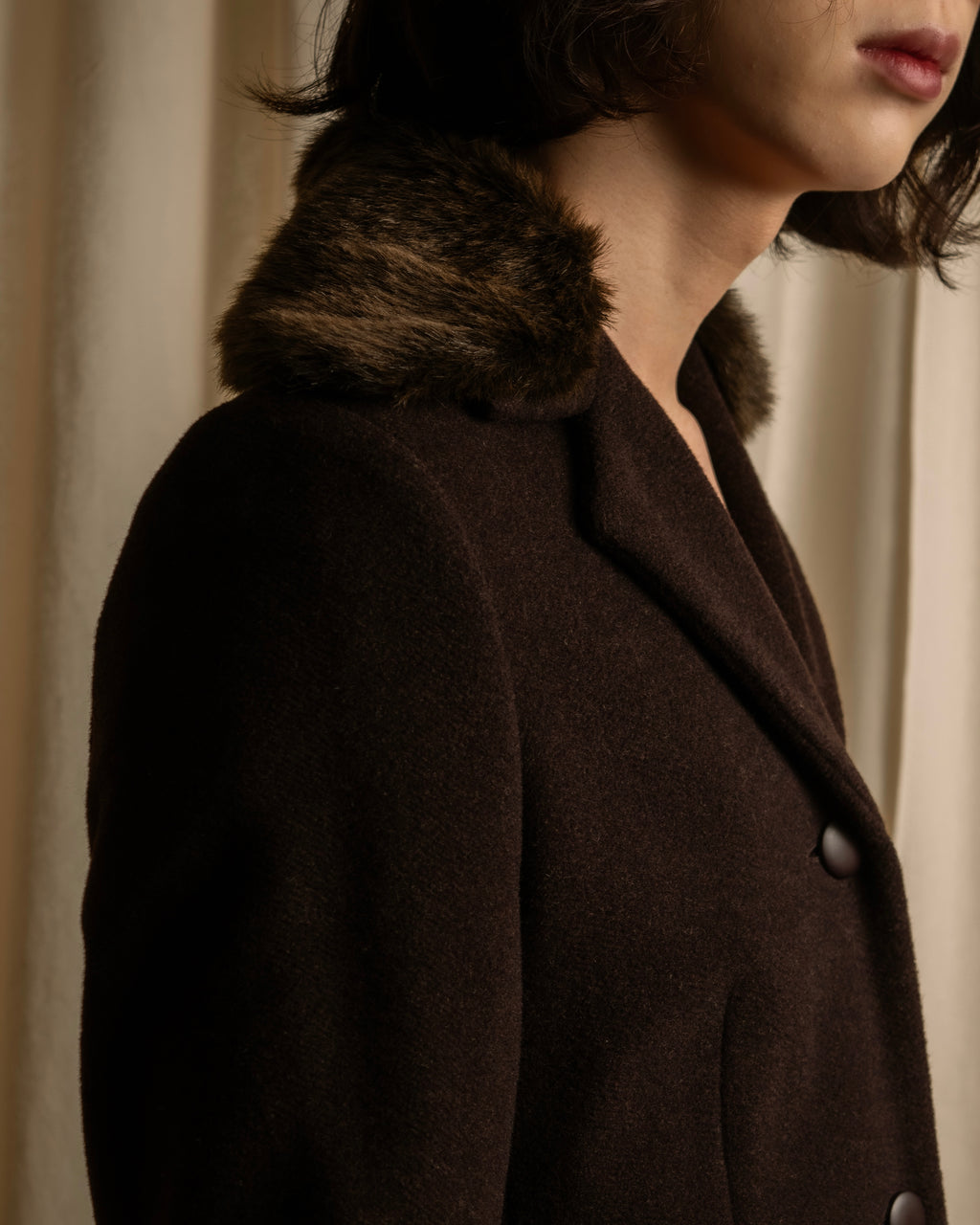 "miss Chloe" Fur collar switching design wool coat