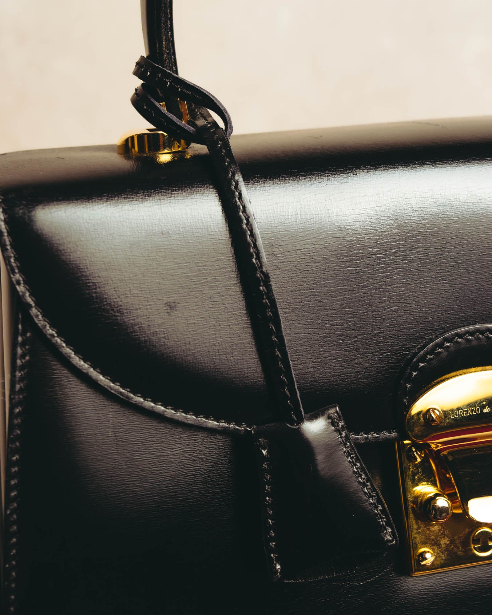 "LORENZO de MEDICI" 80's-00's Structured leather top handle handbag