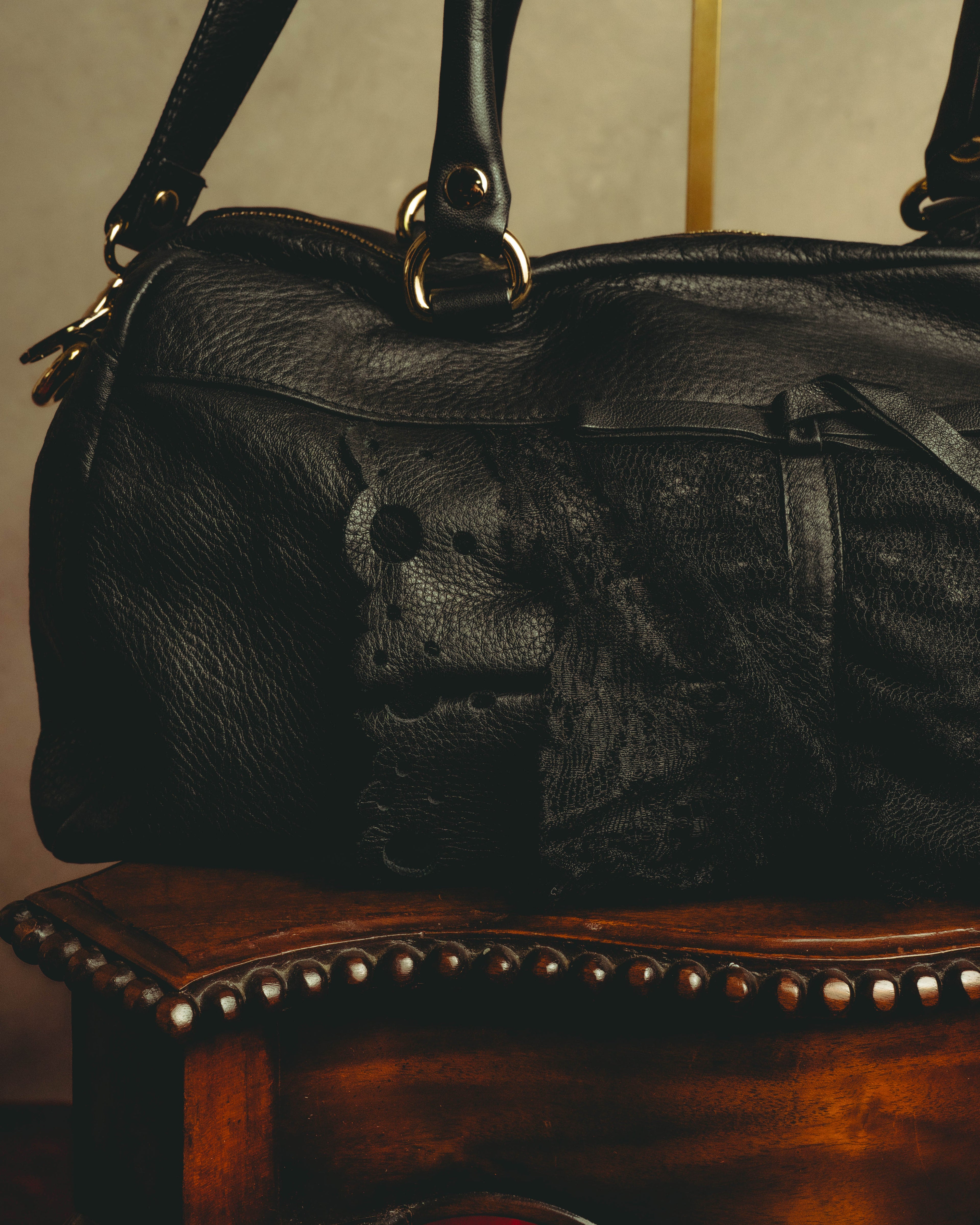 “RED VALENTINO” 2010’s lace bow leather two-way bag