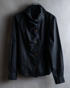 "Vivienne Westwood RED LABEL"
 Draped neck design black cotton shirt