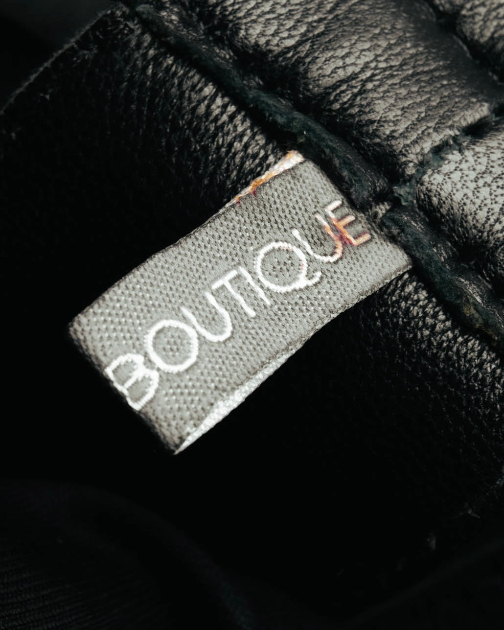 "HOXTON BOUTIQUE" 00's-10's Pebbled leather scarf belt