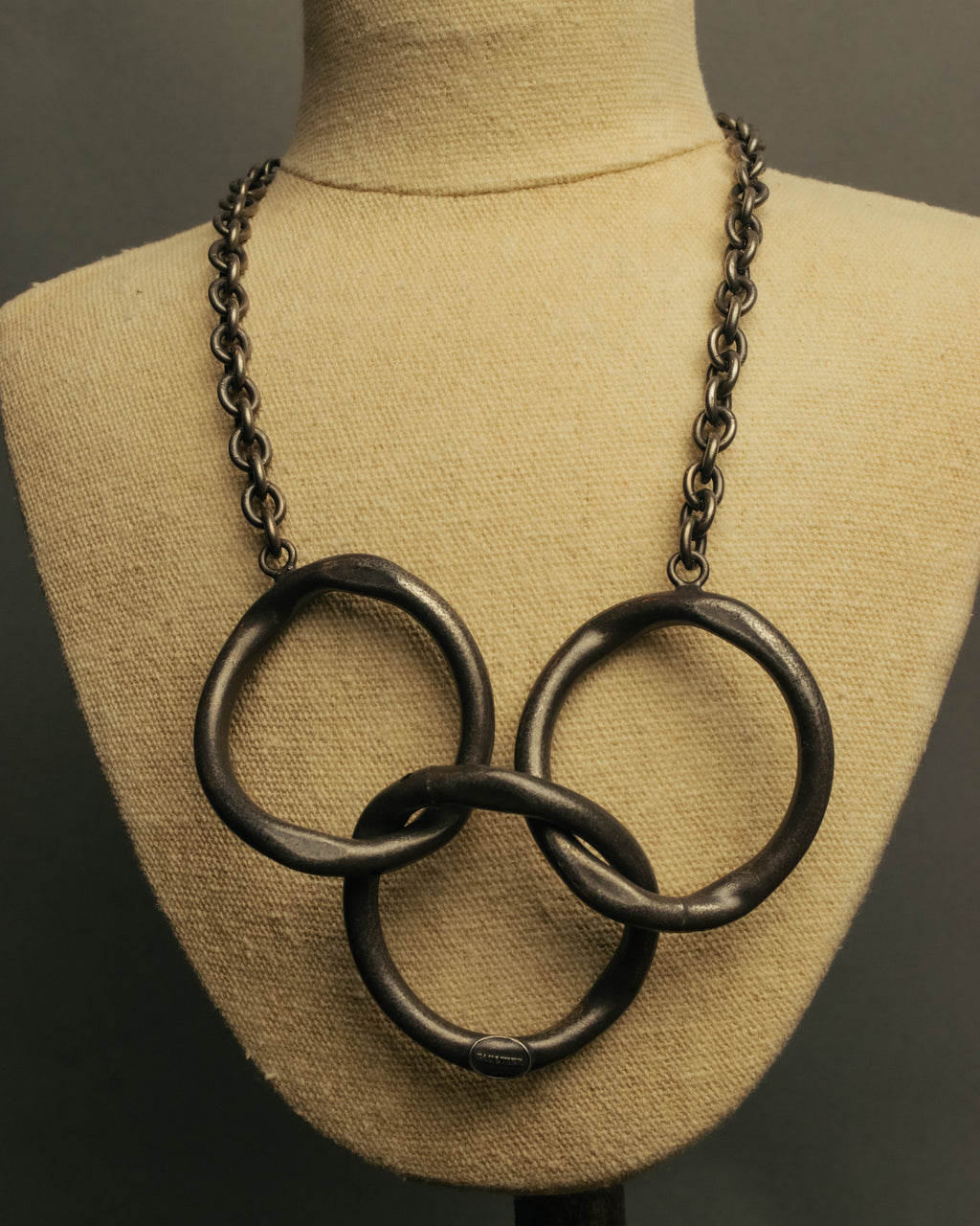 -SPECIAL- “Jean Paul Gaultier” 90’s-00’s sculptural metal ring necklace