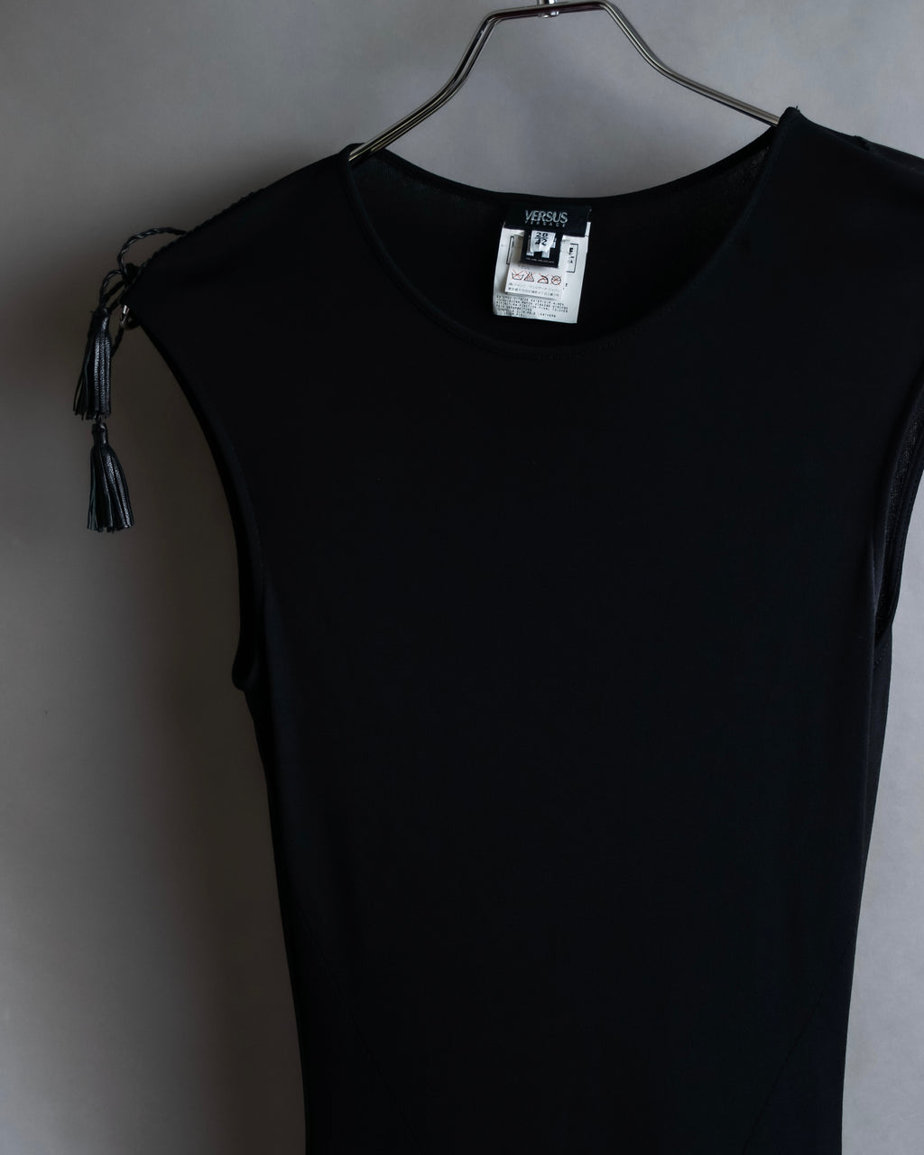 "GIANNI VERSACE" Tassel lace-up design A-line silhouette black dress