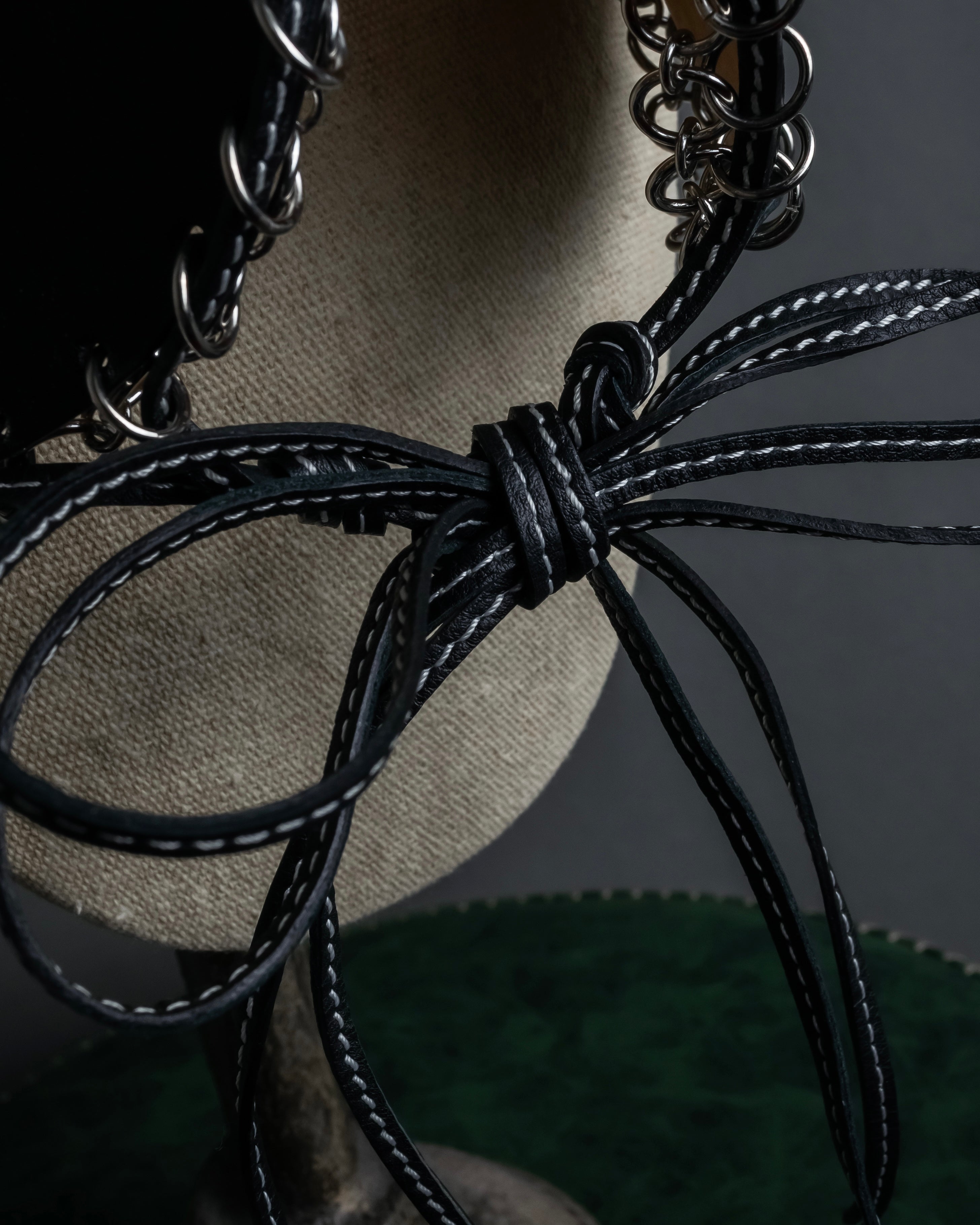 "LOEWE" Ring design leather corset necklace