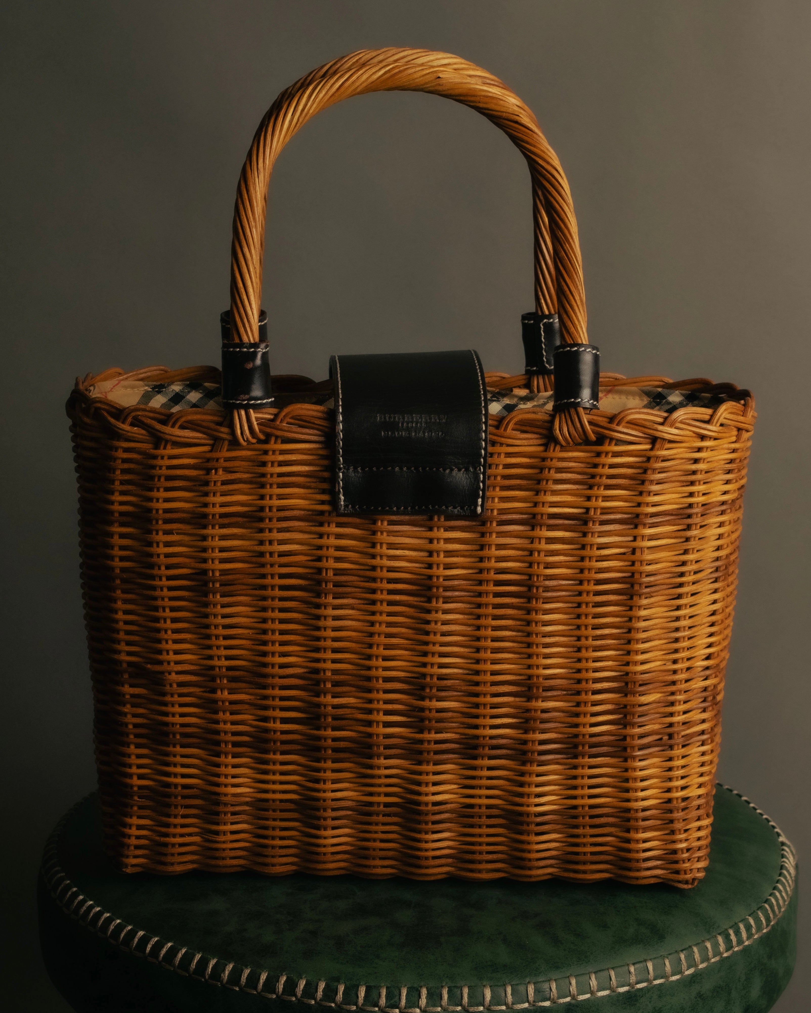 “BURBERRY BLUE LABEL” 00’s Rattan check lining basket bag