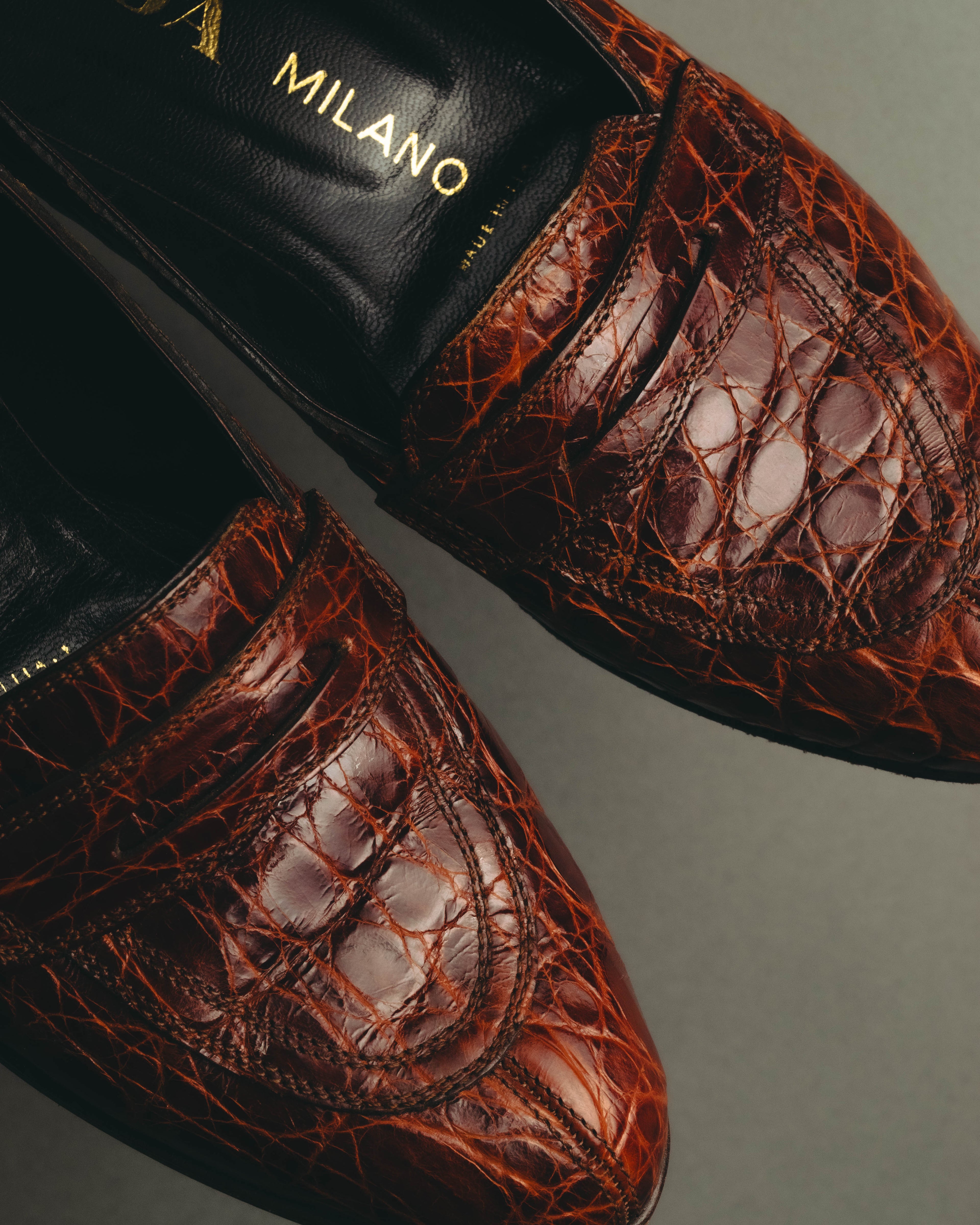 "PRADA" 90's-00's Croc embossed leather penny loafers