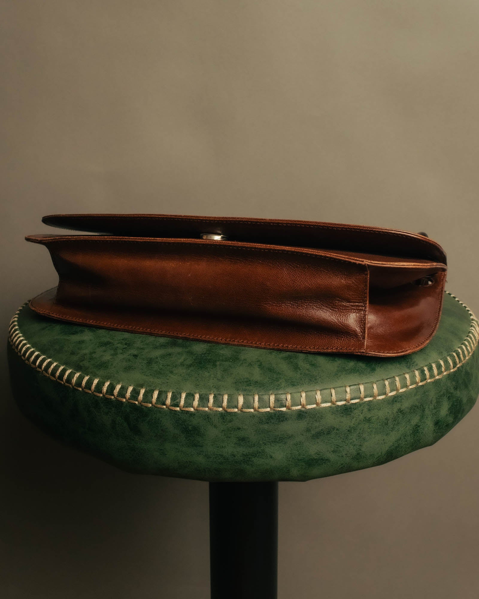 “PRADA” 2000’s Minimal leather shoulder bag