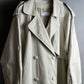 "MARILYN DE PEREL" Covered button detail  Ivory feminine trench coat