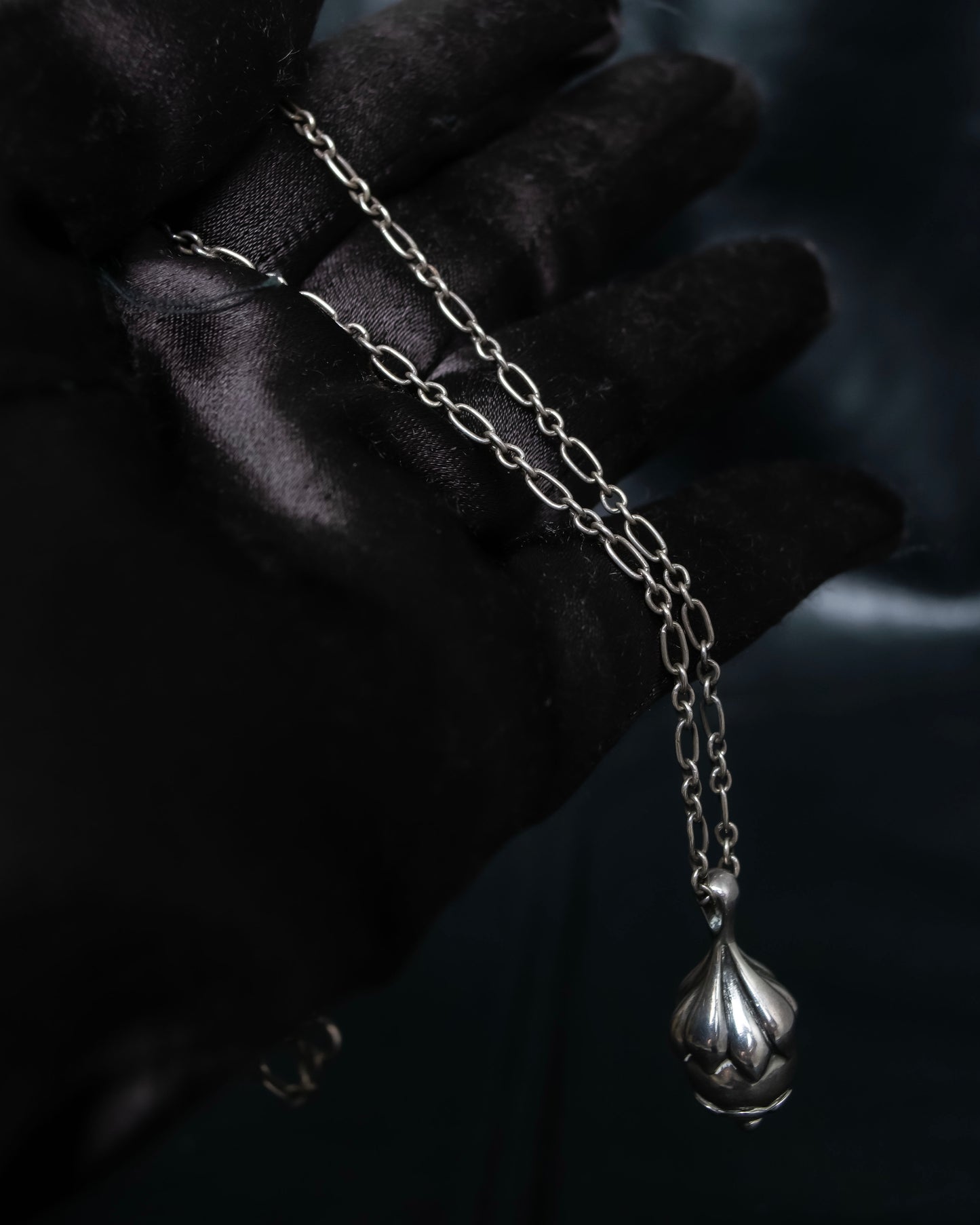 “Georg Jensen” Fruit motif designed silver chain necklace