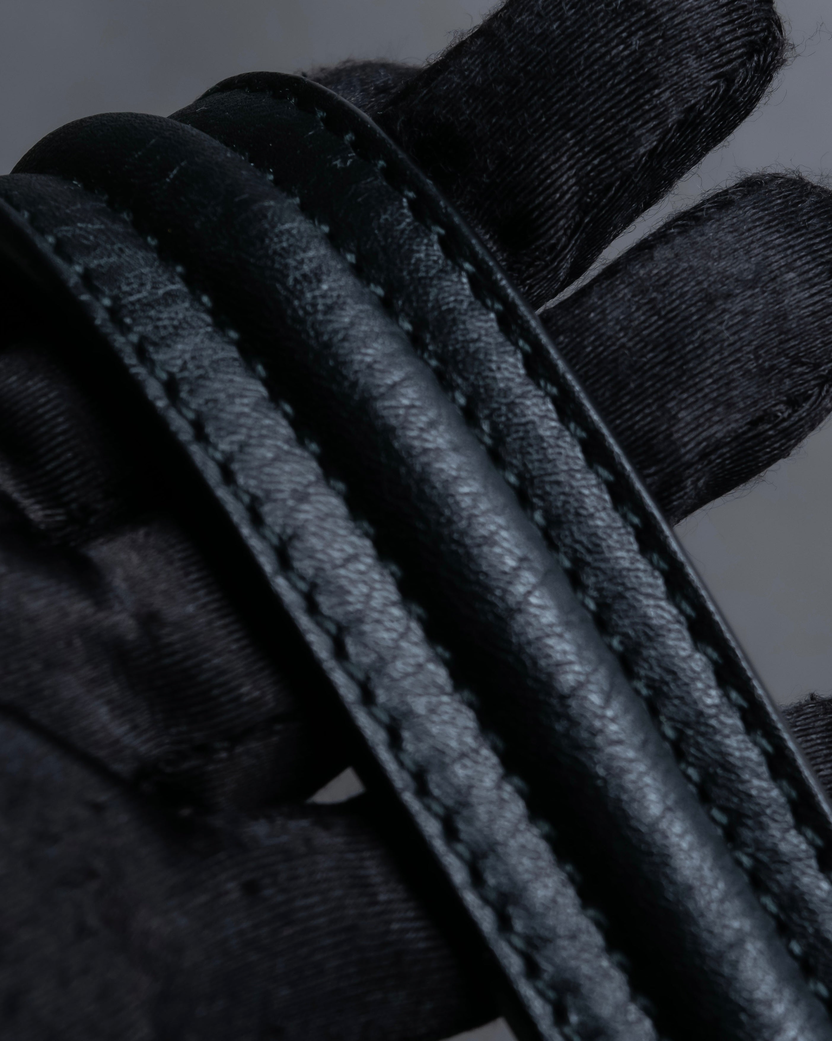 "YVES SAINT LAURENT" Muse Two series grain leather one-handle bag