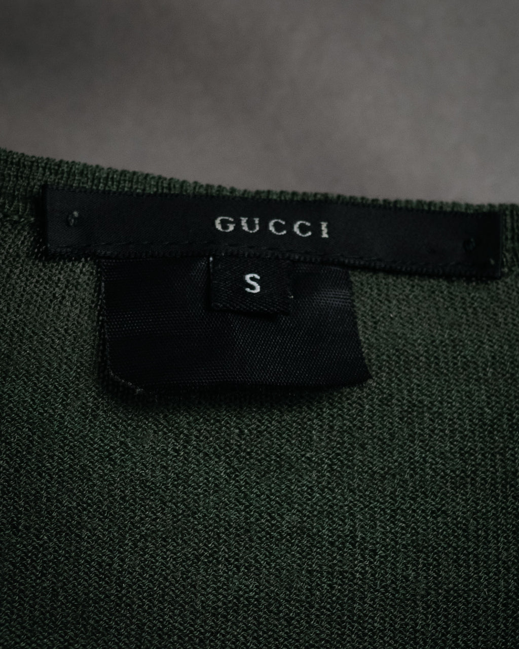 “GUCCI” Late 90’s-10’s Fine gauge v-neck knit