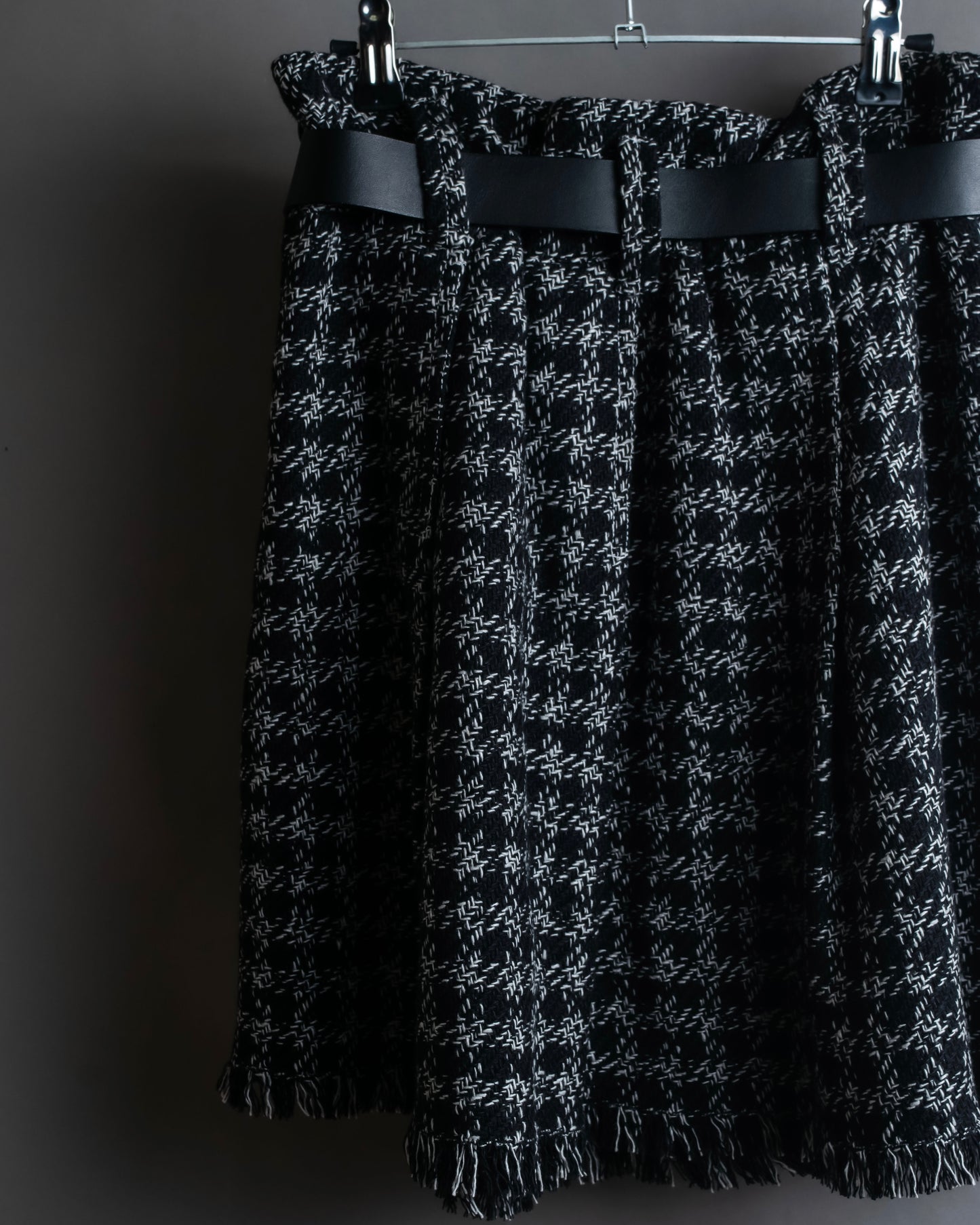 "LOUIS VUITTON" Houndstooth fringe design belted skirt