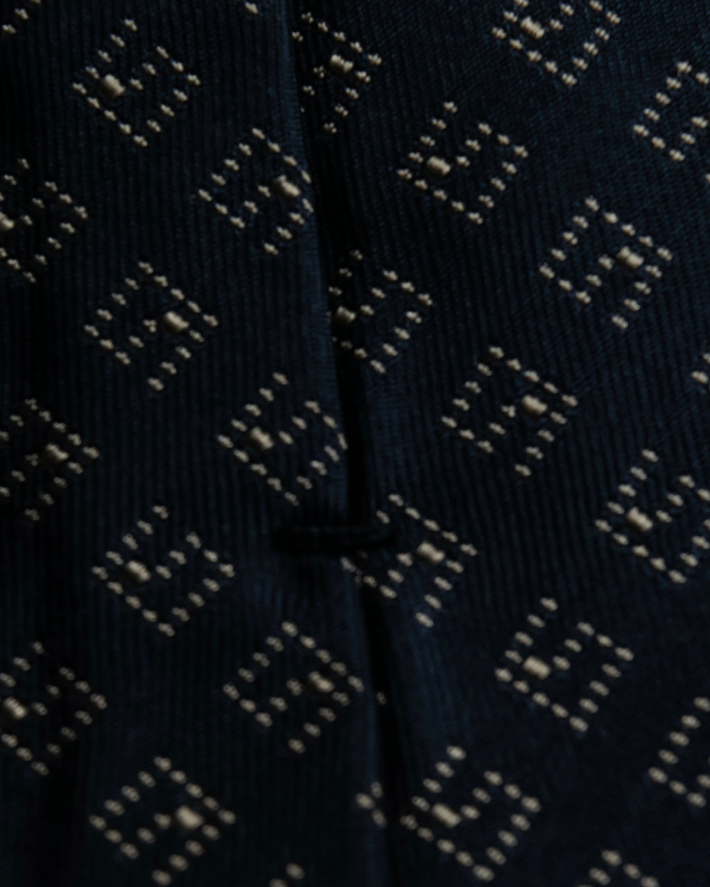 "GUCCI" G motif pattern silk necktie