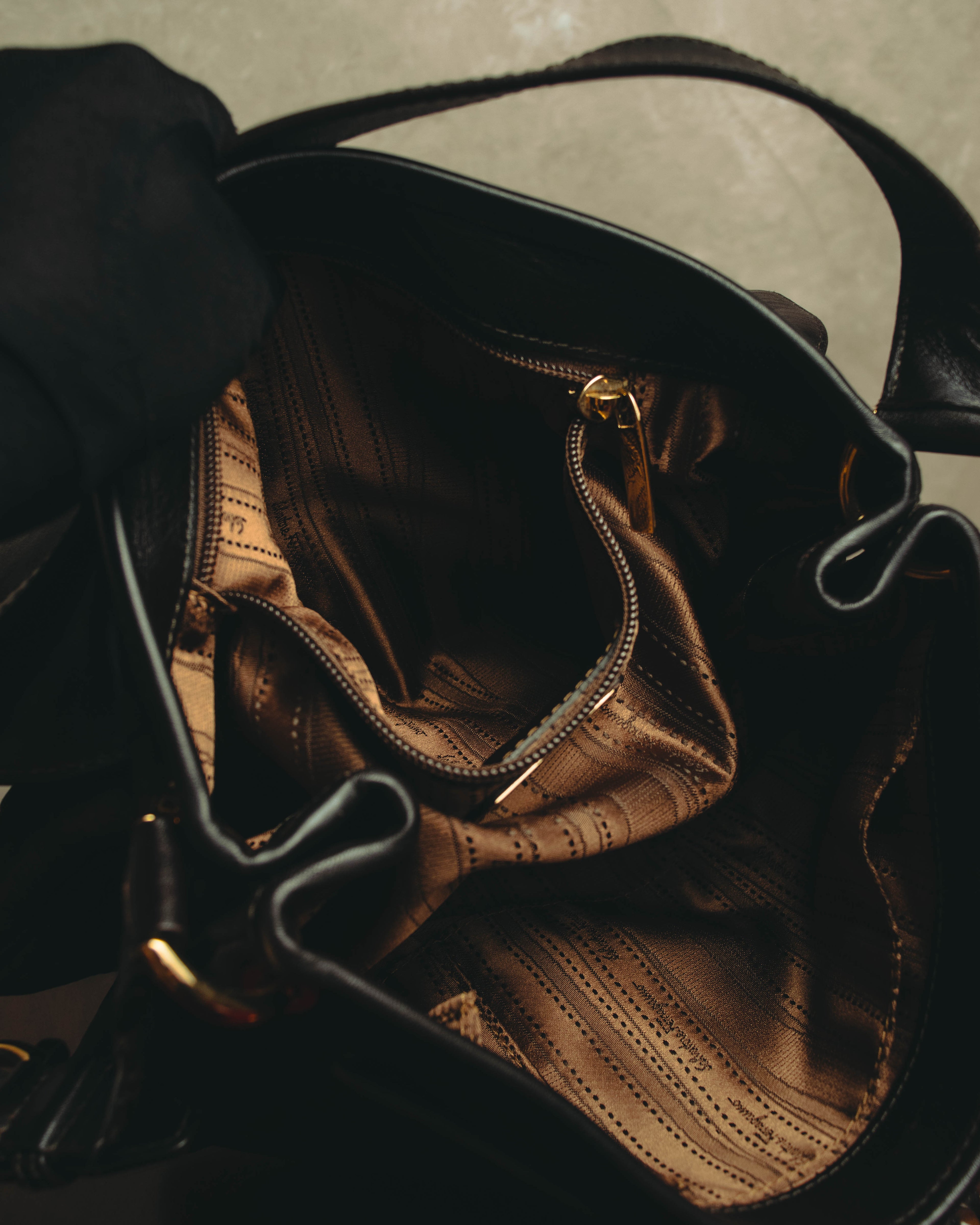 "Salvatore Ferragamo" 00's-10's Gancini leather shoulder bag