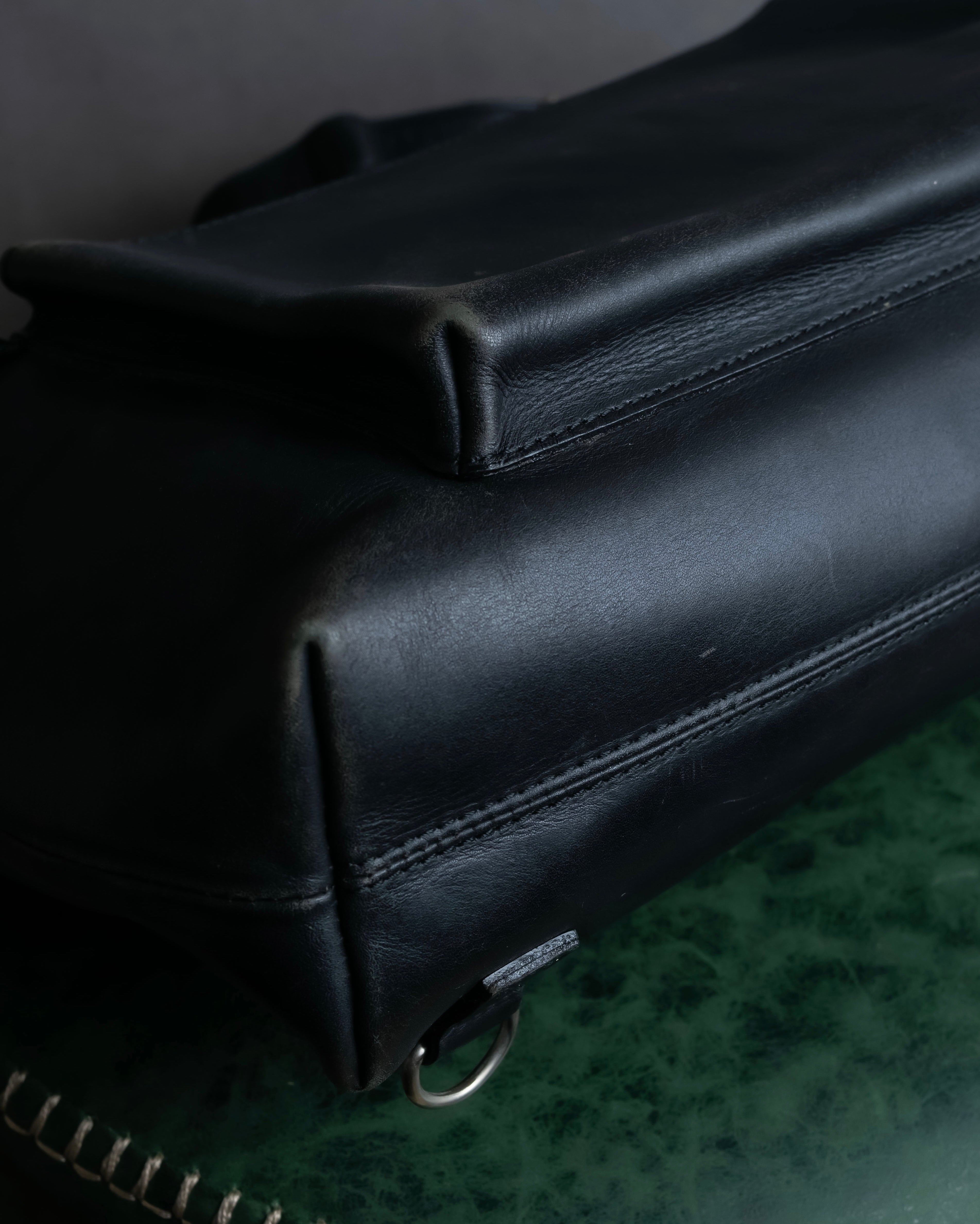 "JEAN PAUL GAULTIER" Logo engraved clasp frame 2way leather bag