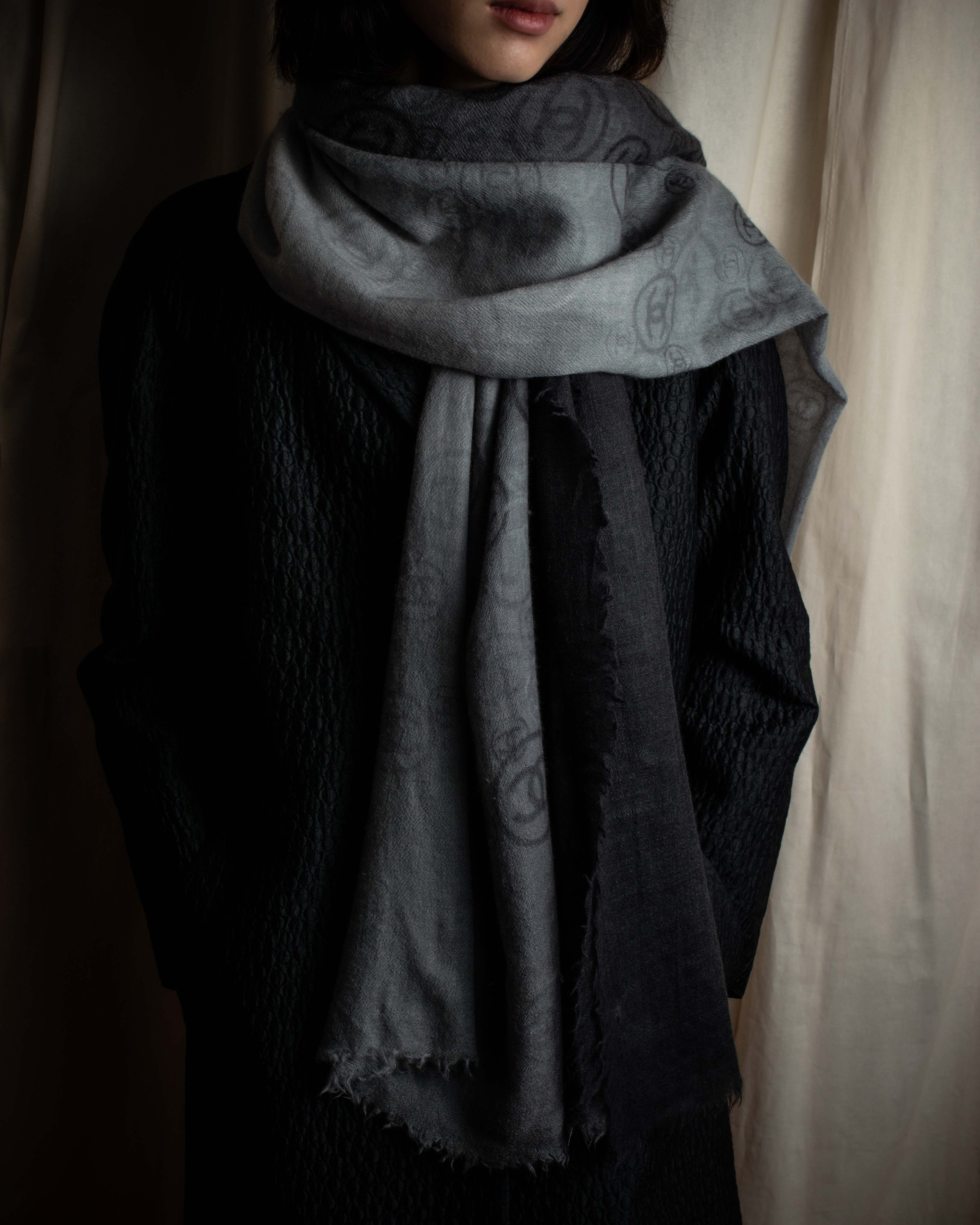 "CHANEL" Logo engraved design cashmere super large stole