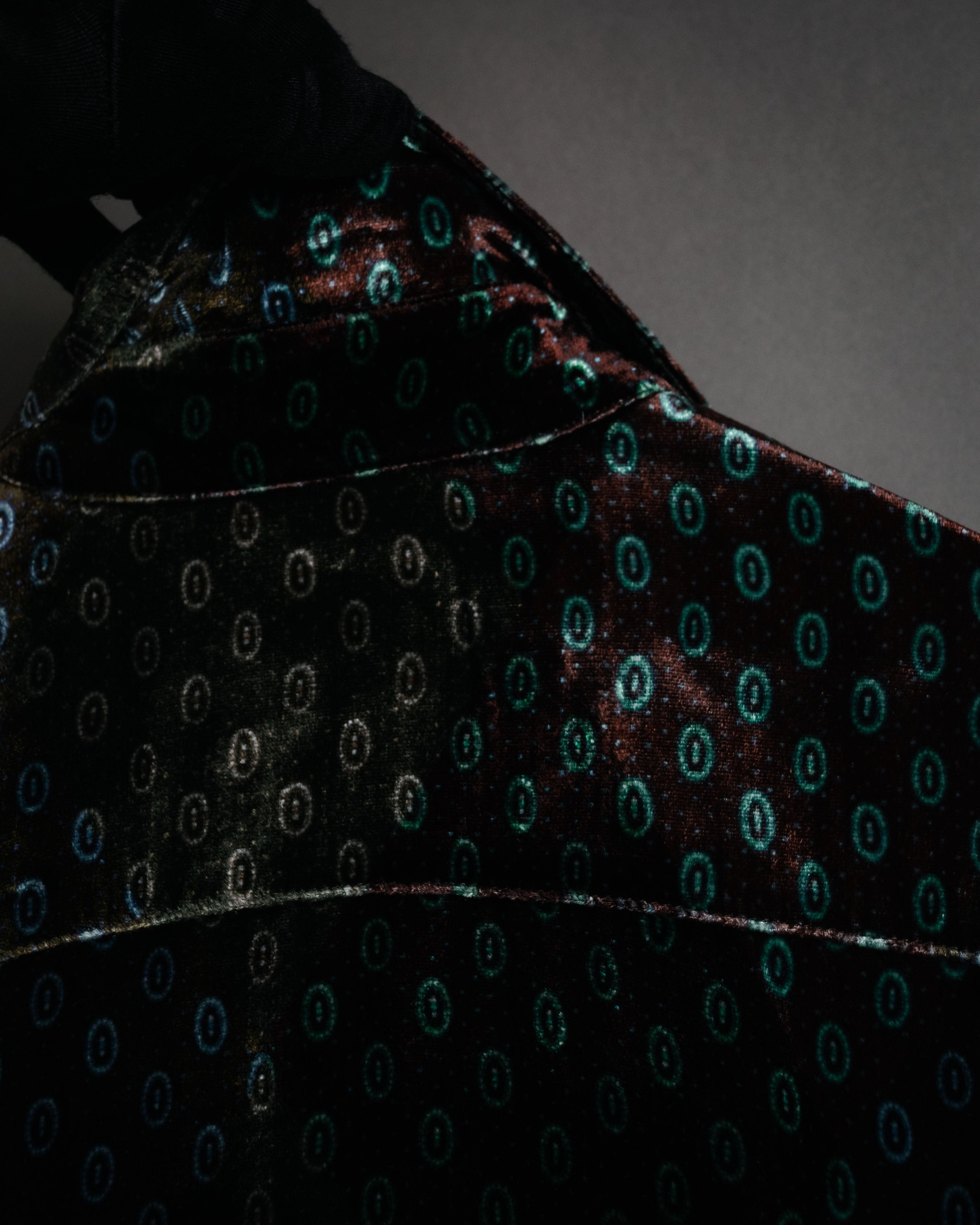 “DRIES VAN NOTEN” 2010’s Circle motif velvet shirt