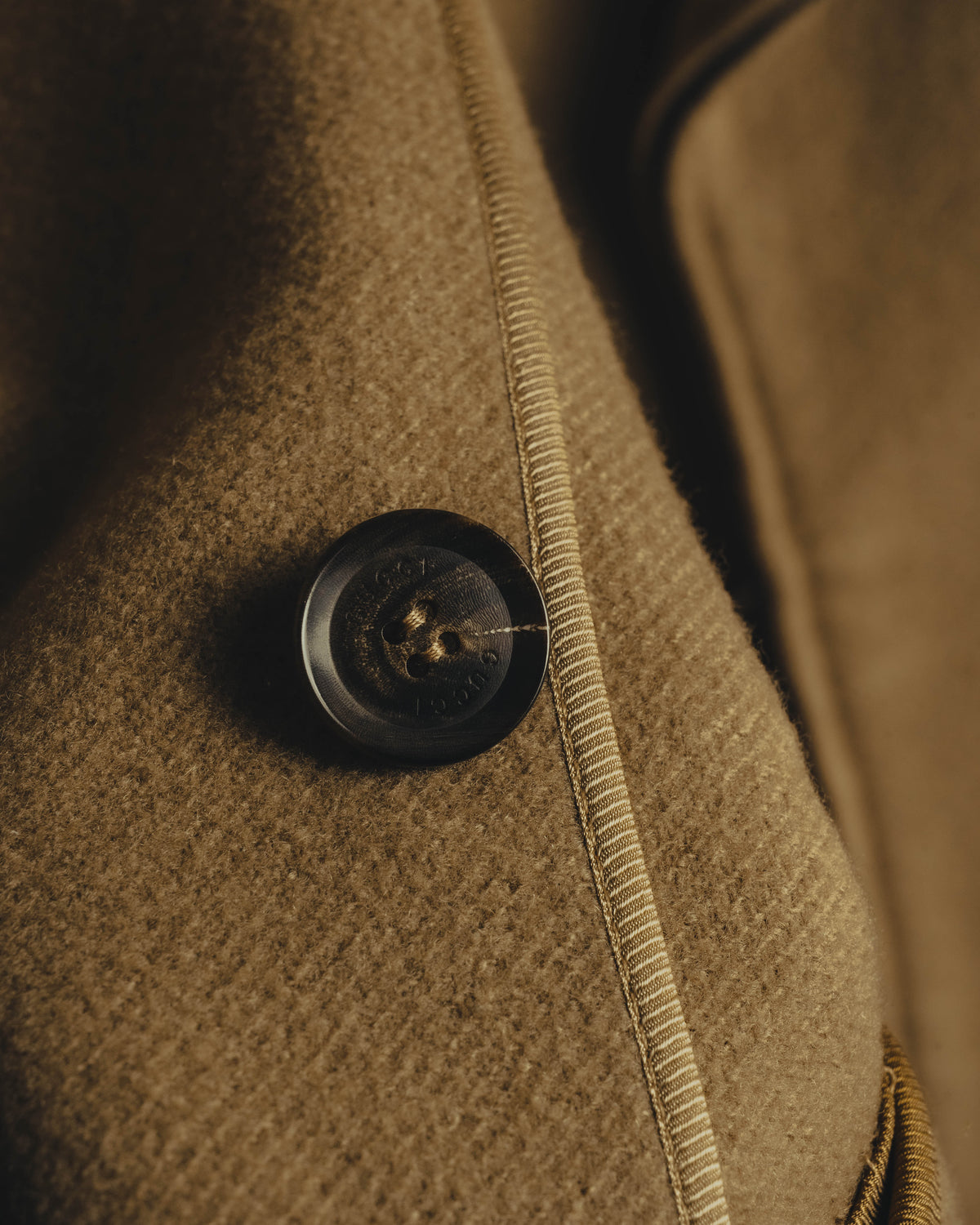 “GUCCI” 00’s-10’s Cashmere-blend leather-trimmed belted long coat