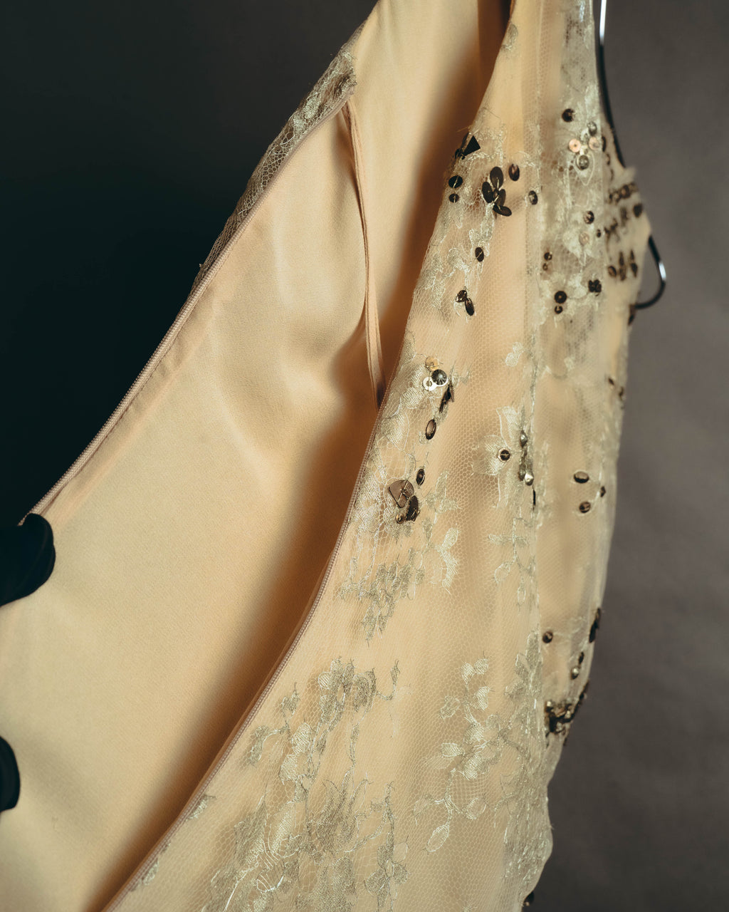 –SPECIAL– "VALENTINO" 00's-10's Embellished lace cocktail dress
