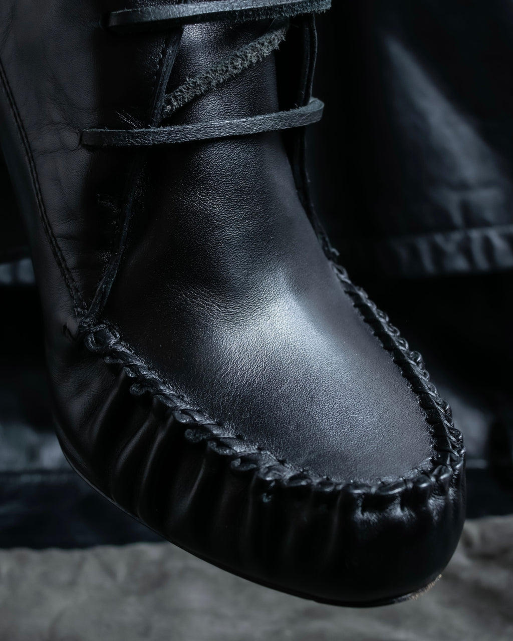 "TOM FORD" Fringe detail western long boots