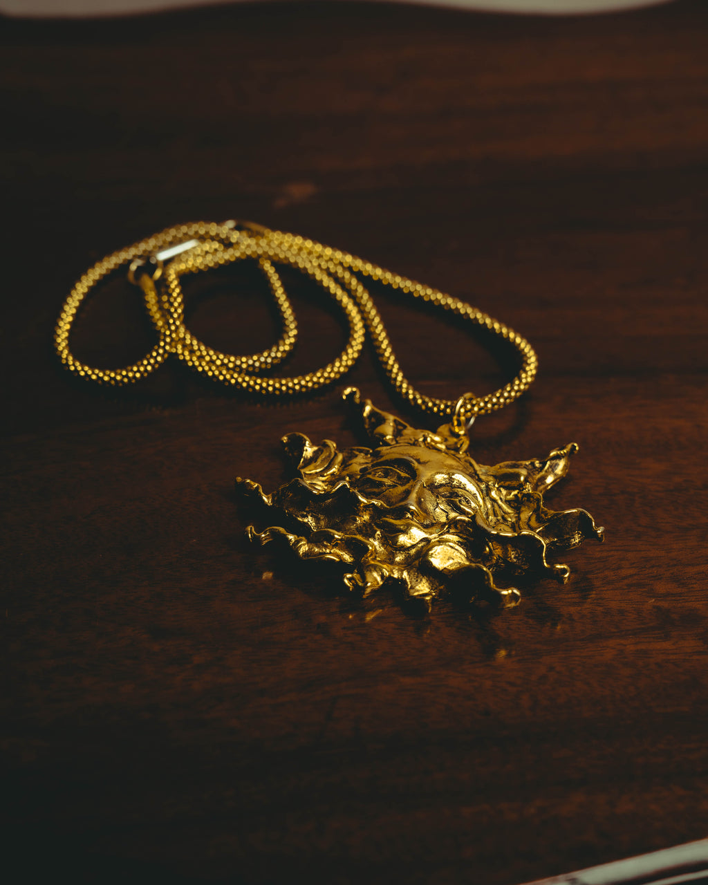 -SPECIAL- “HERMÈS” 90’s Sun face sculptural pendant necklace