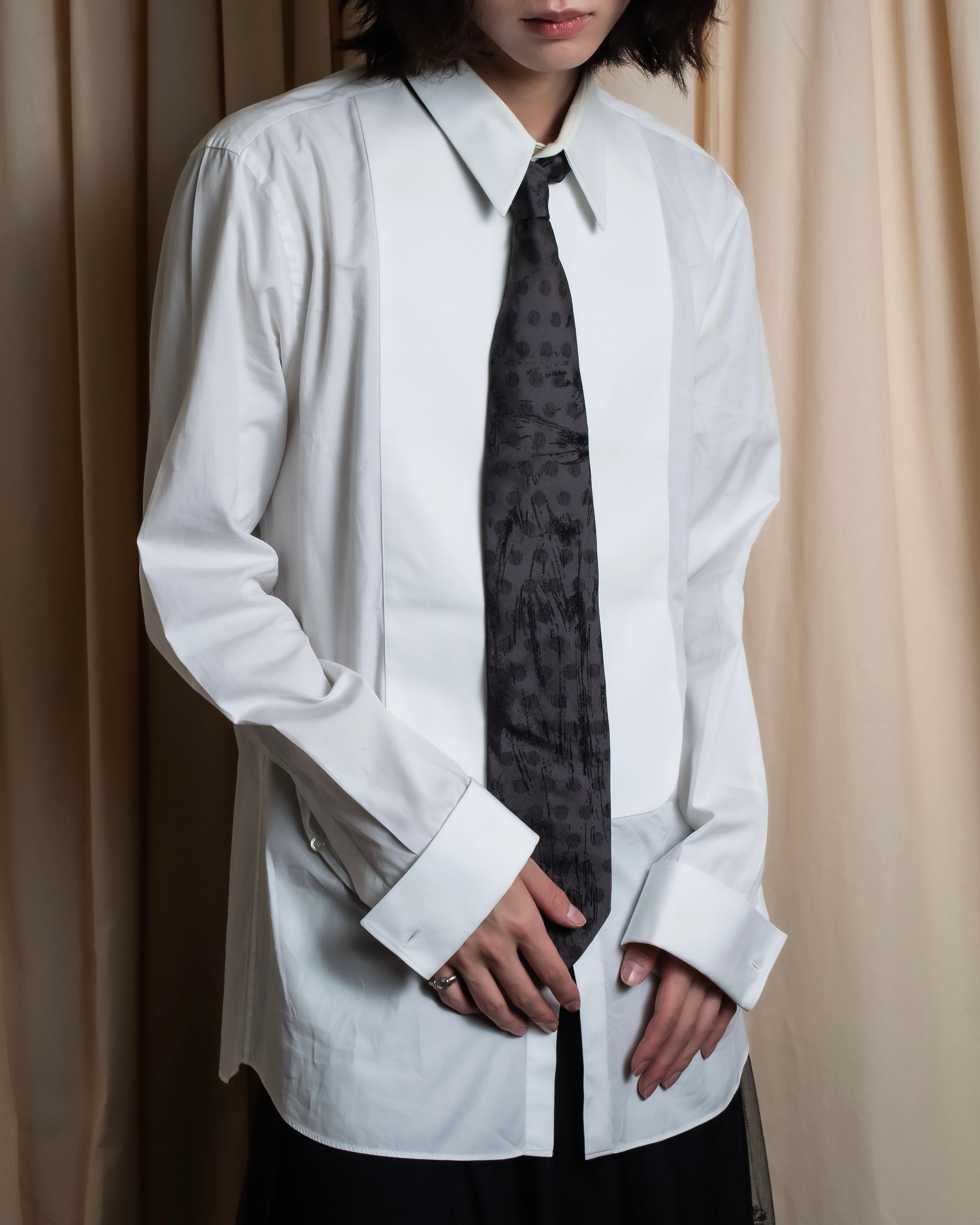 "GIVENCHY" Bosom panel design white shirt