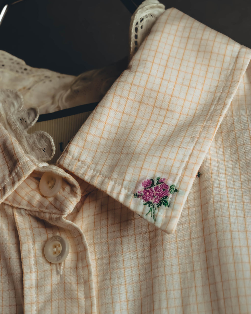 "GUCCI" 2010's-20's Romantic embroidered lace blouse