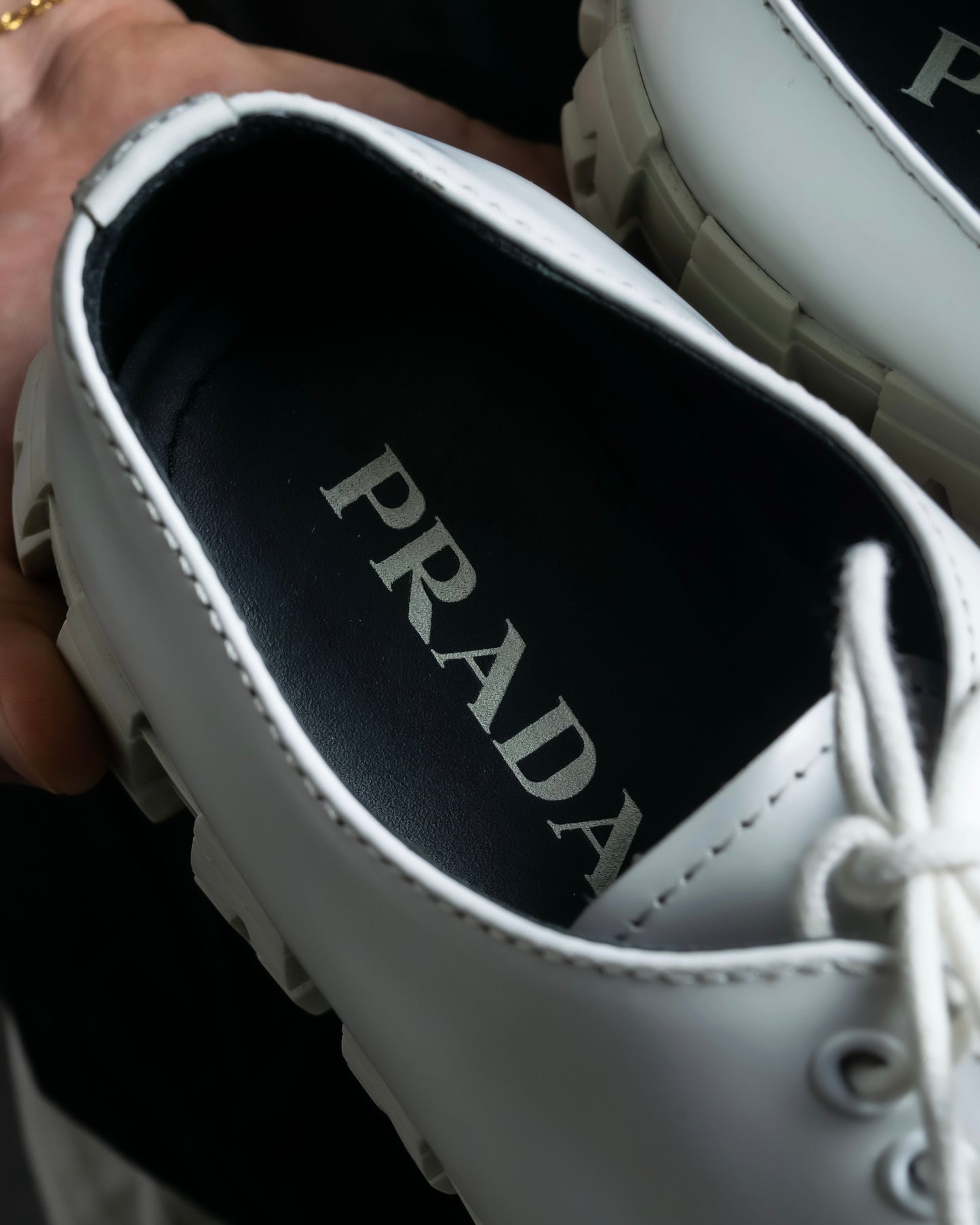 "PRADA" Tire sole white color derby shoes