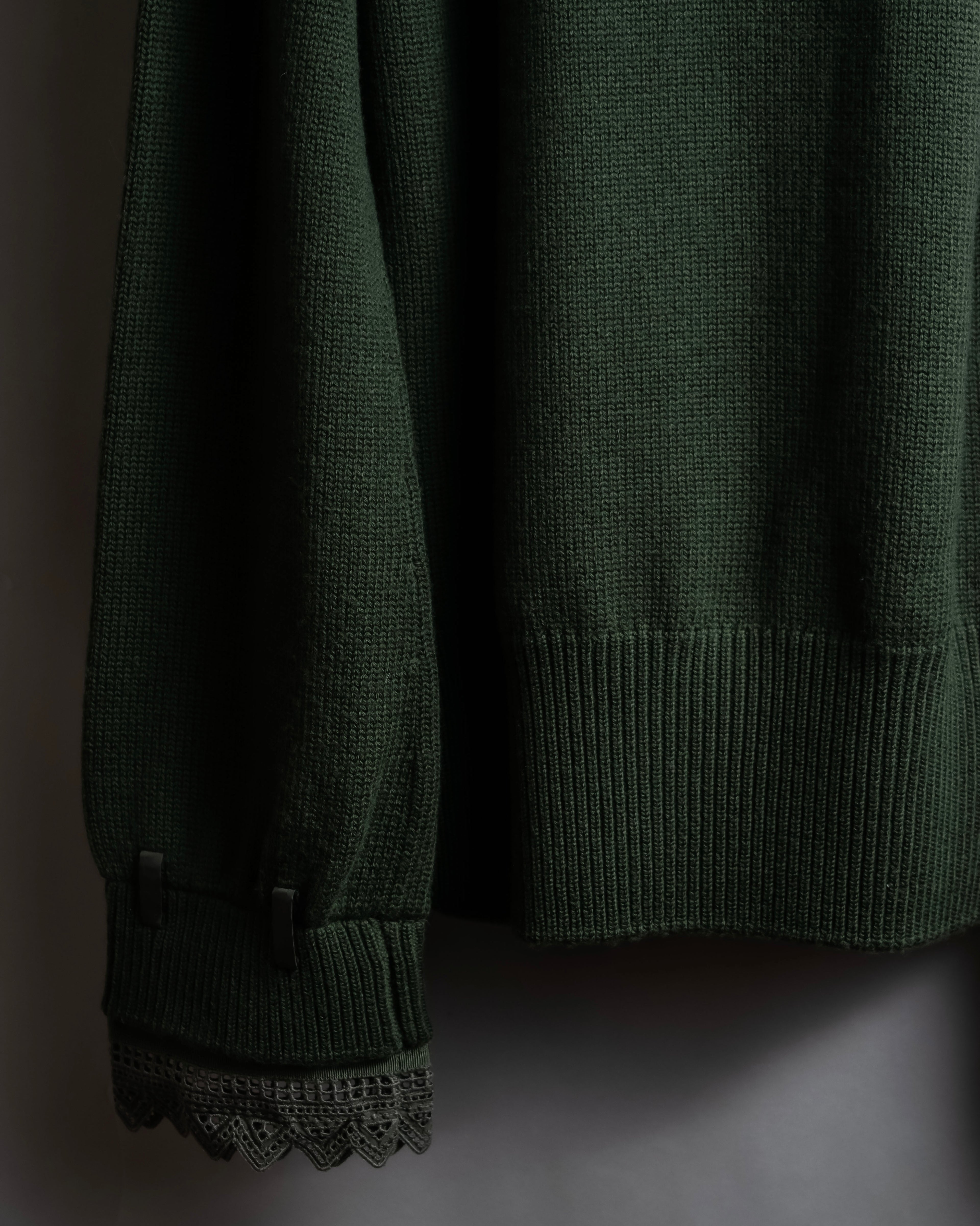 "MONCLER" Relaxed fit high neck lace change knit