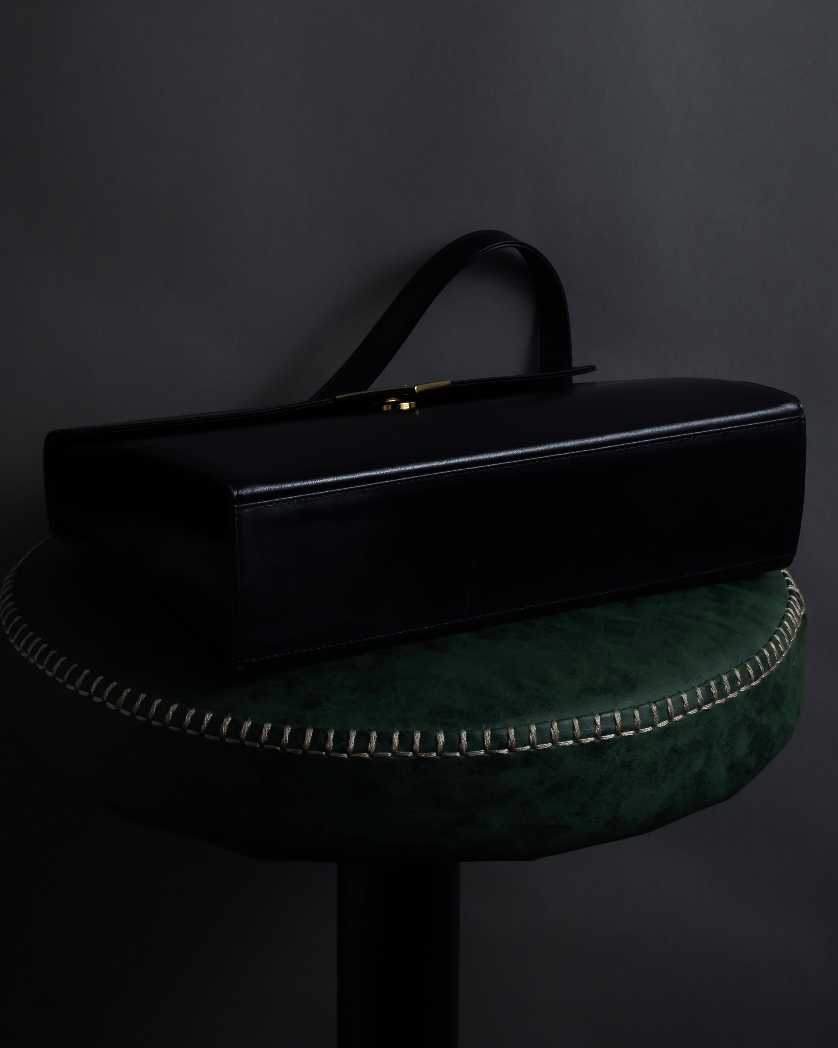 "JUNKO KOSHINO" Geometric motif design 2-way leather shoulder bag