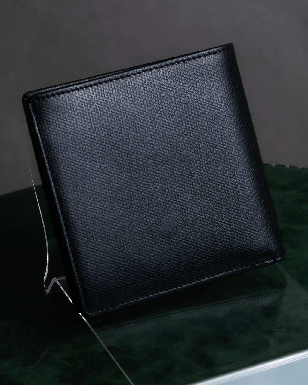 "YVES SAINT LAURENT" Cassandra logo engraved leather bi-fold wallet