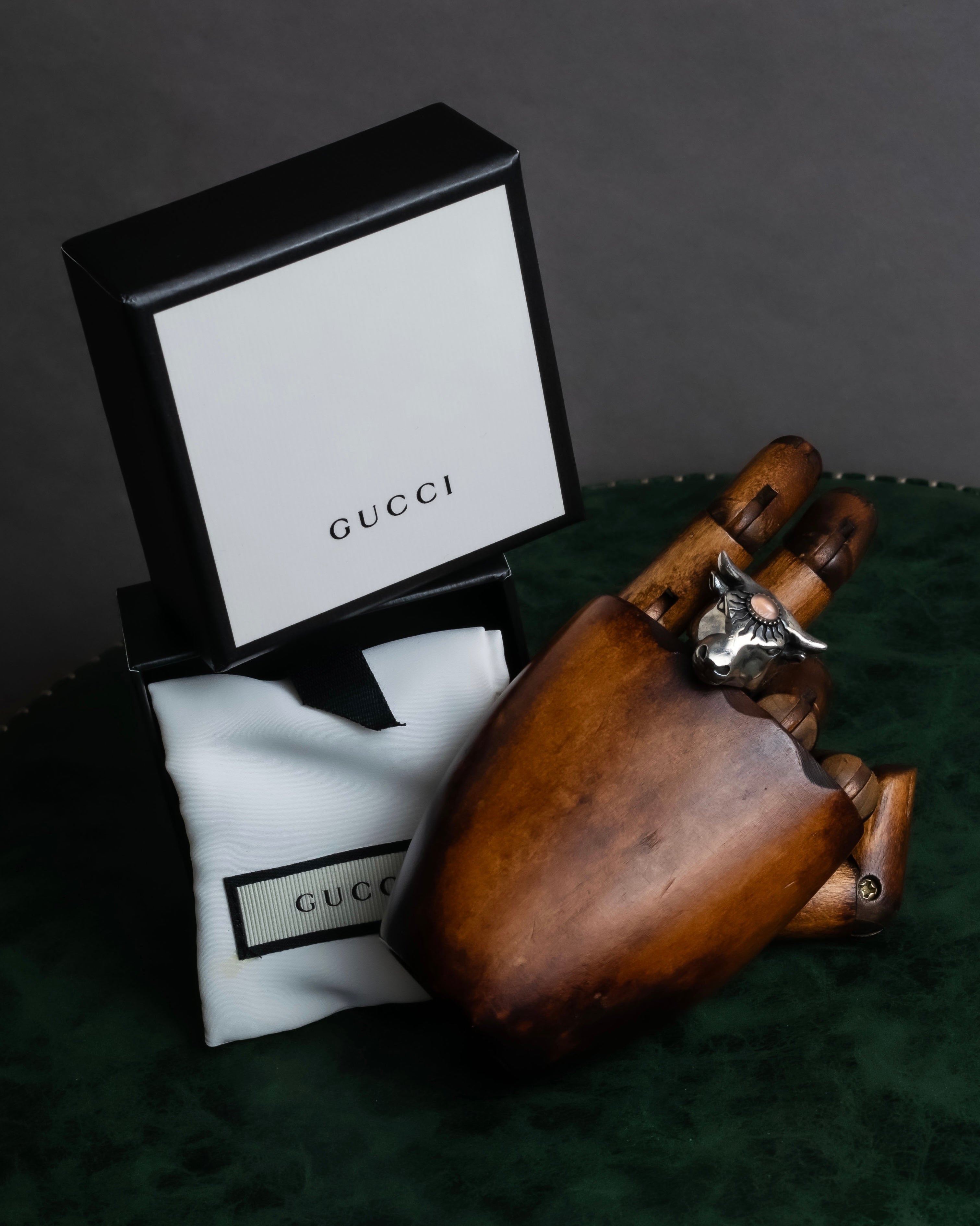 "GUCCI" Anger forest collection silver bullhead motif ring