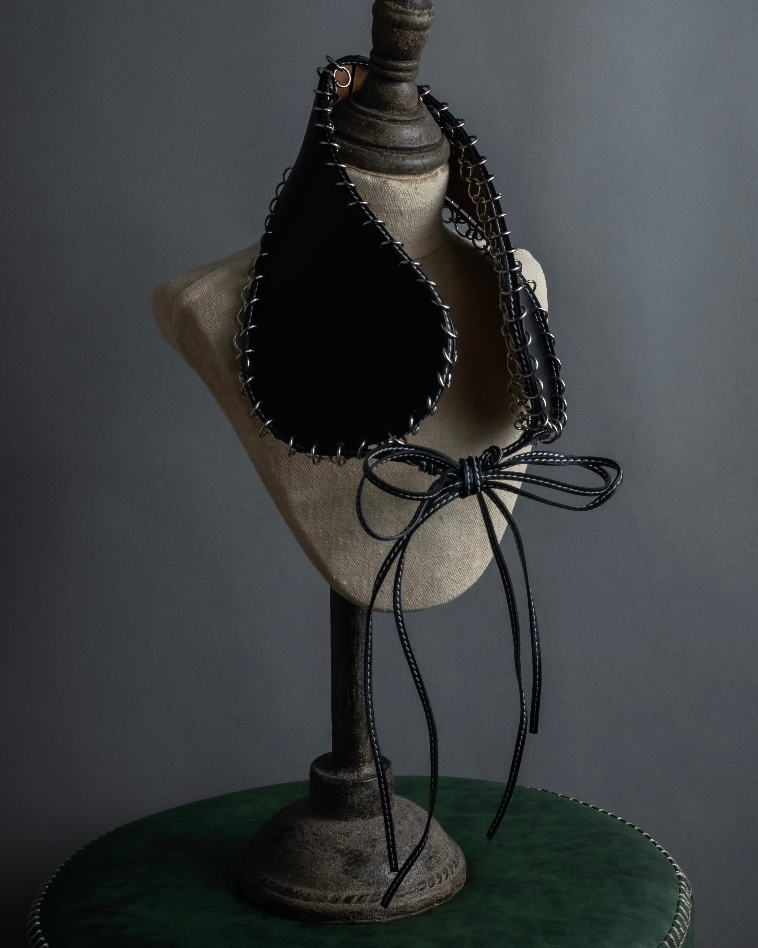 "LOEWE" Ring design leather corset necklace