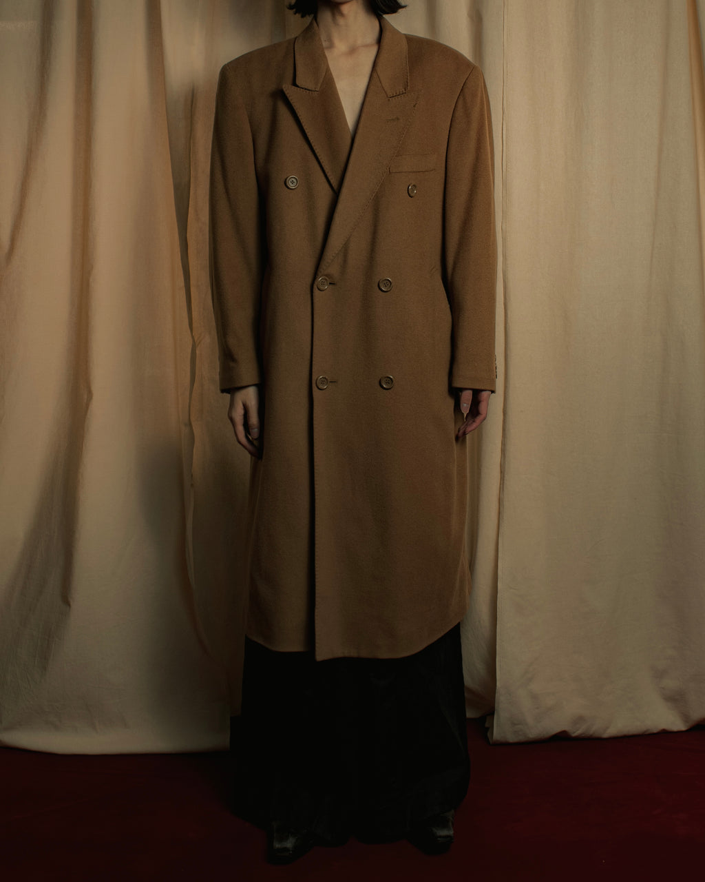 "BARBERINI" Classically tailored 100% cashmere chester coat