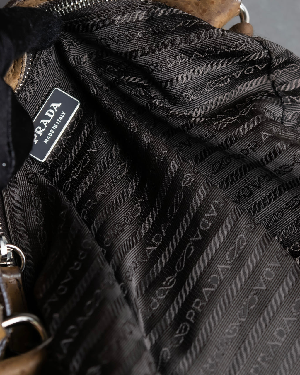 "PRADA" Hook hardware design ostrich leather shoulder bag