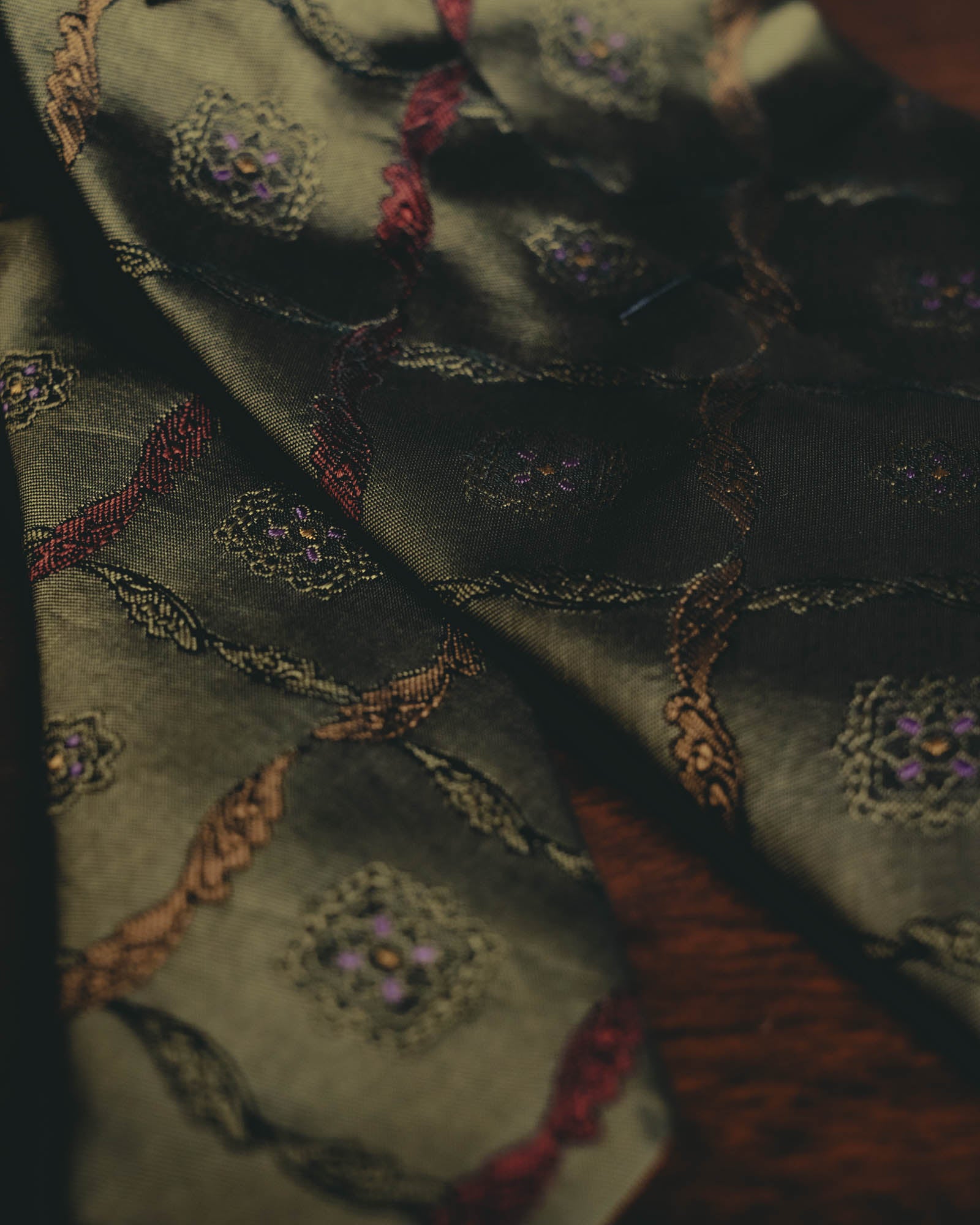 "Yves Saint Laurent" 80's-90's Olive silk jacquard necktie