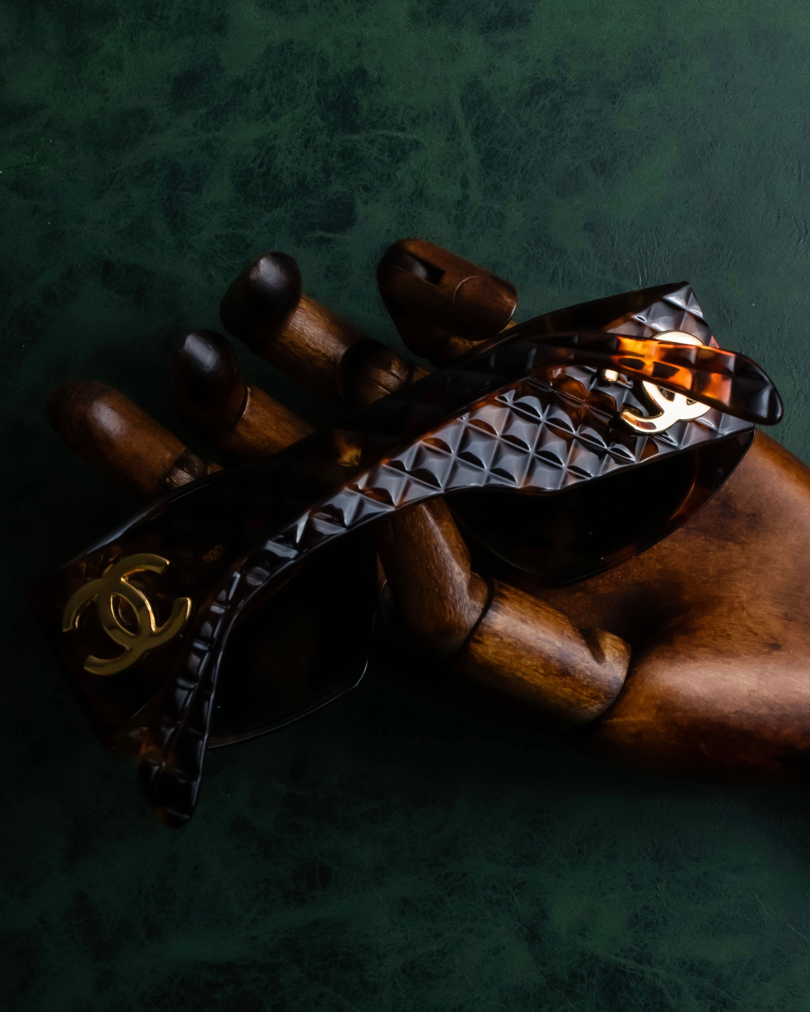 CHANEL (シャネル) - サングラス - ブラウン - べっ甲柄 ココマーク