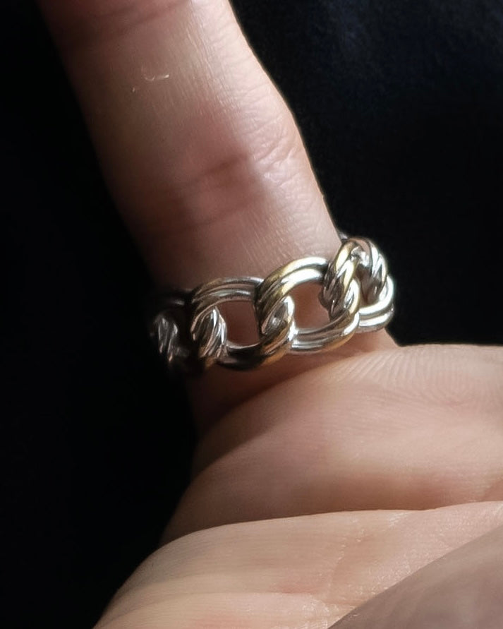 "DIOR" engraved silver ring