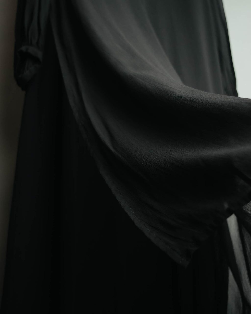 “JUNYA WATANABE” 2008AW Pearl trimmed cupra dress